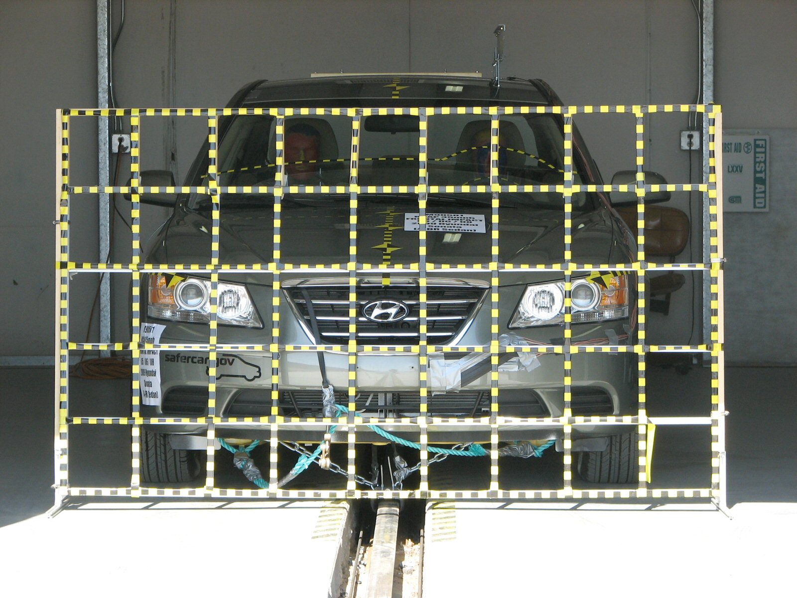 2009 HYUNDAI SONATA crash image