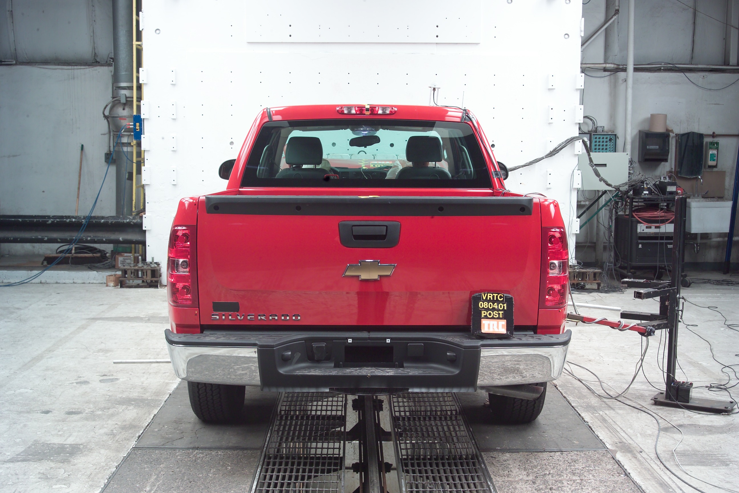 2007 CHEVROLET SILVERADO crash image 7