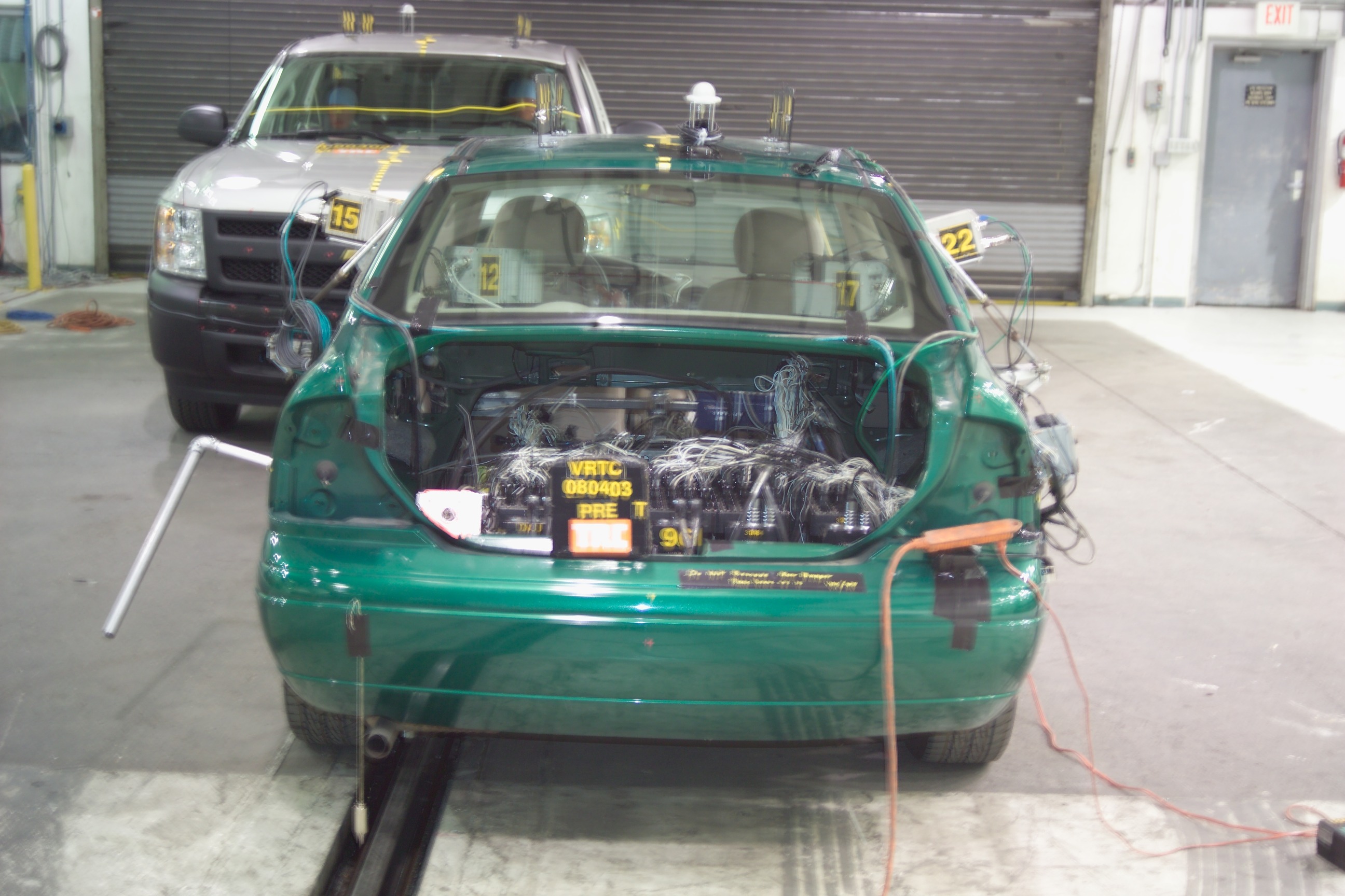 2007 CHEVROLET SILVERADO crash image 2