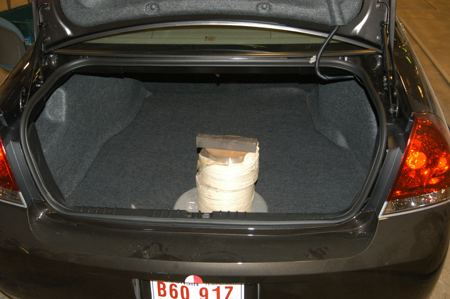 2009 CHEVROLET IMPALA crash image 11