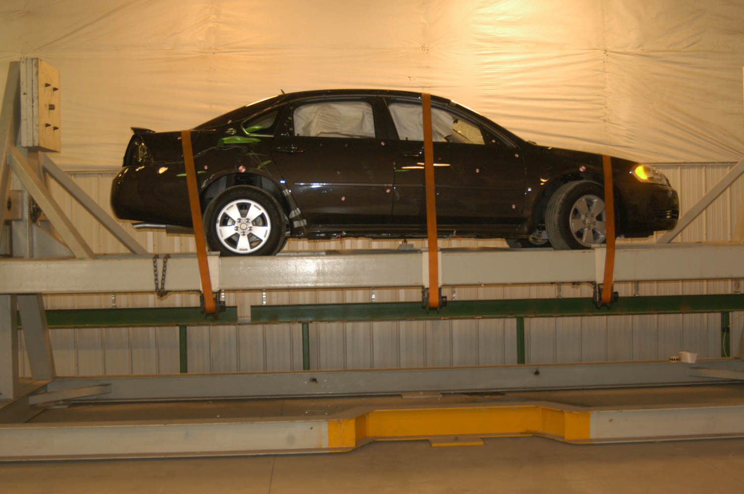 2009 CHEVROLET IMPALA crash image 19