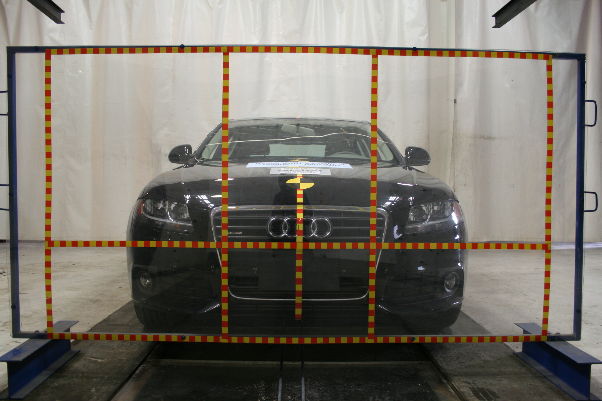 2009 AUDI A4 crash image