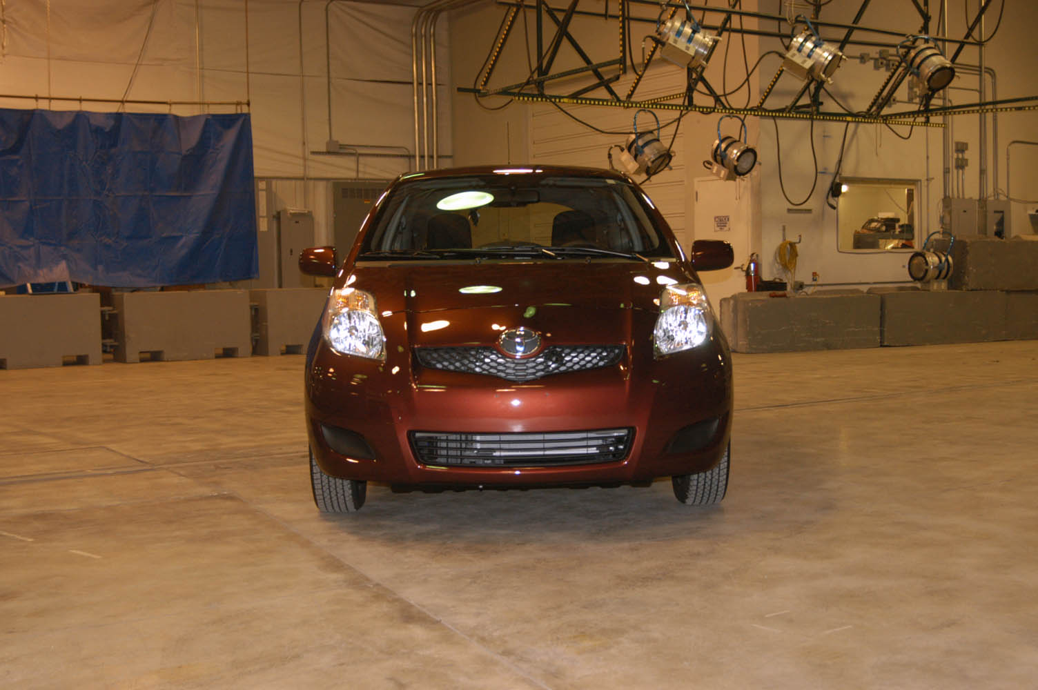 2009 TOYOTA YARIS crash image