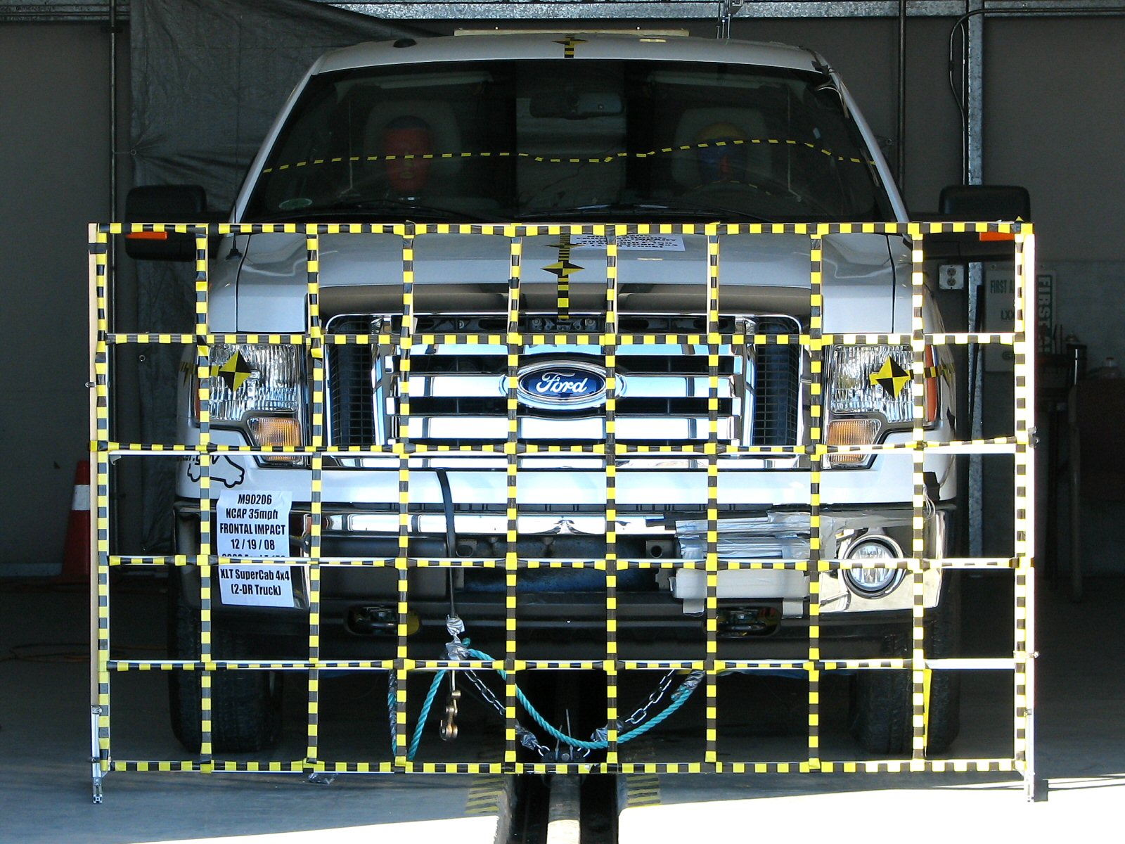 2009 FORD F150 PICKUP crash image