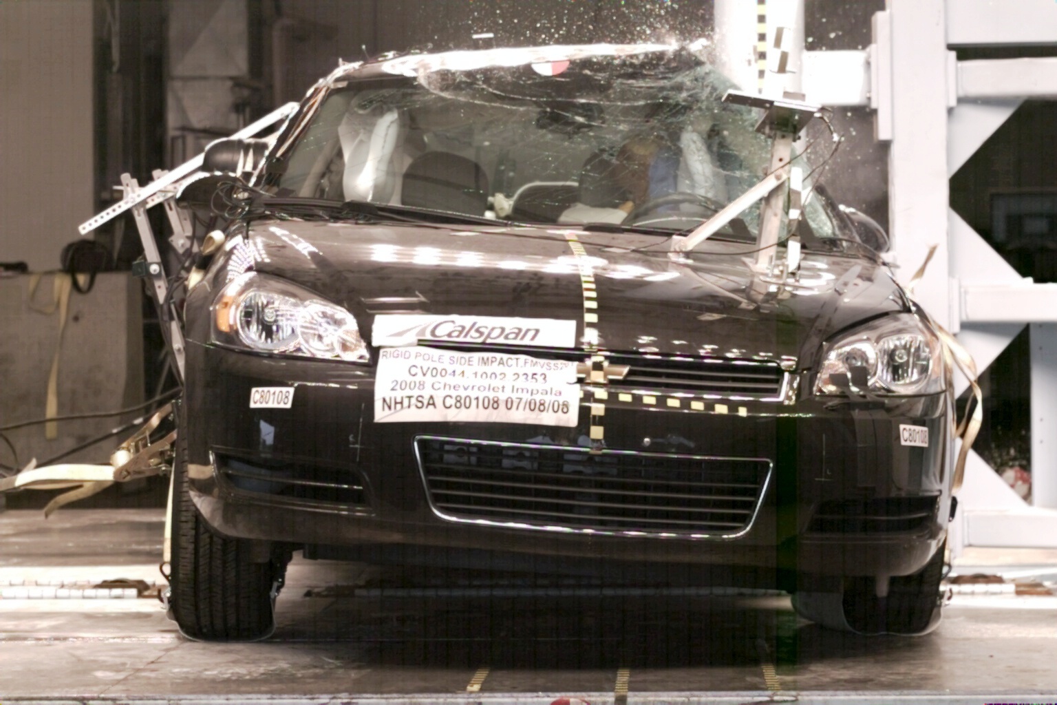2008 CHEVROLET IMPALA crash-test photo