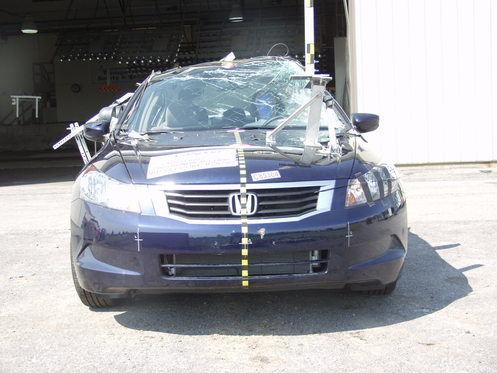 2008 HONDA ACCORD crash image 14