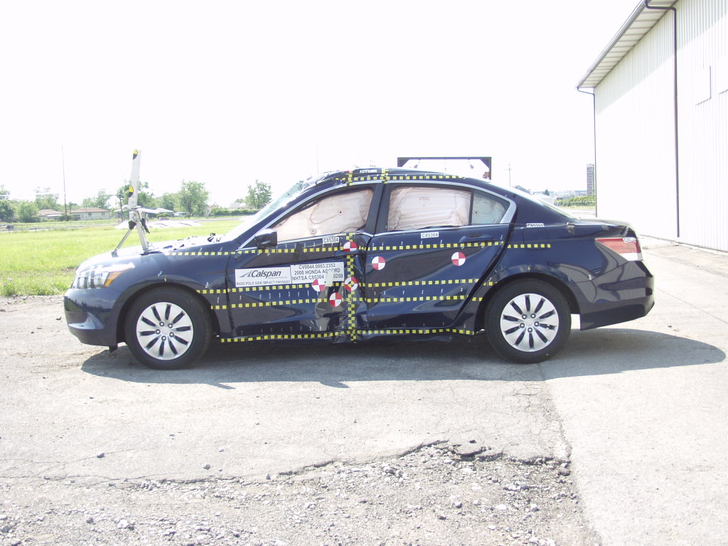 2008 HONDA ACCORD crash image 21