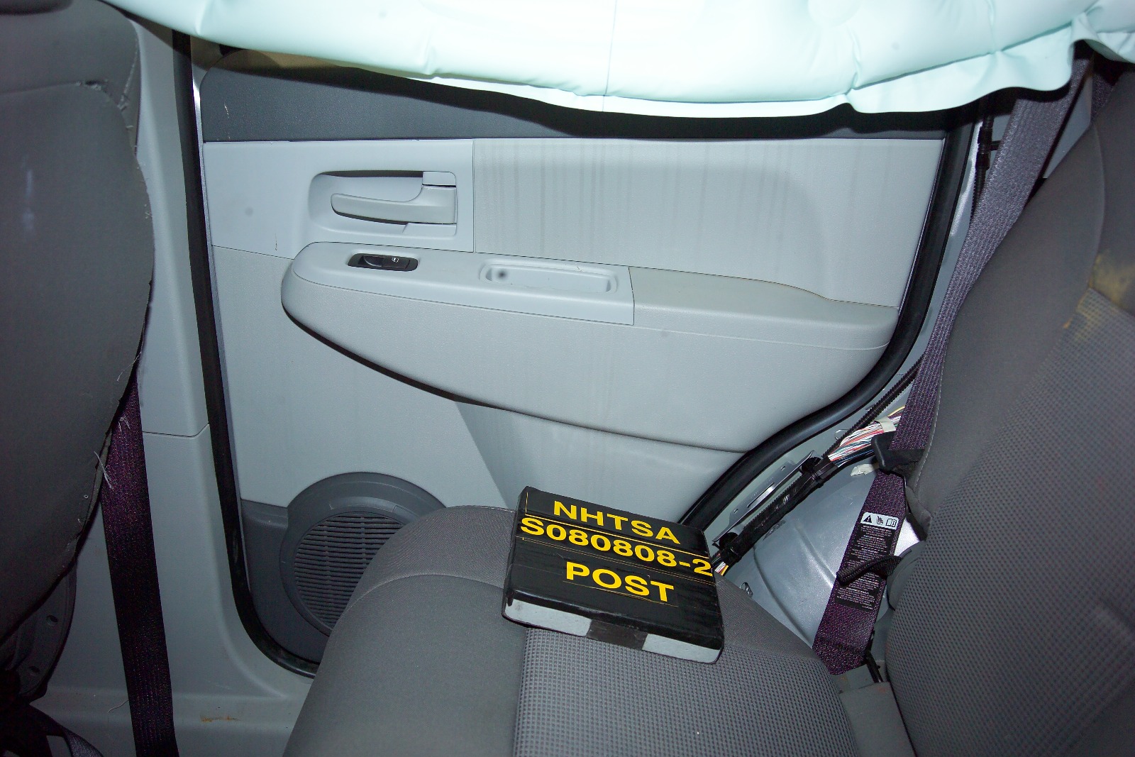 2008 JEEP LIBERTY crash image 16