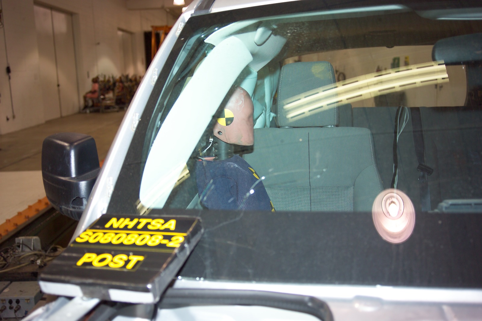 2008 JEEP LIBERTY crash image 18