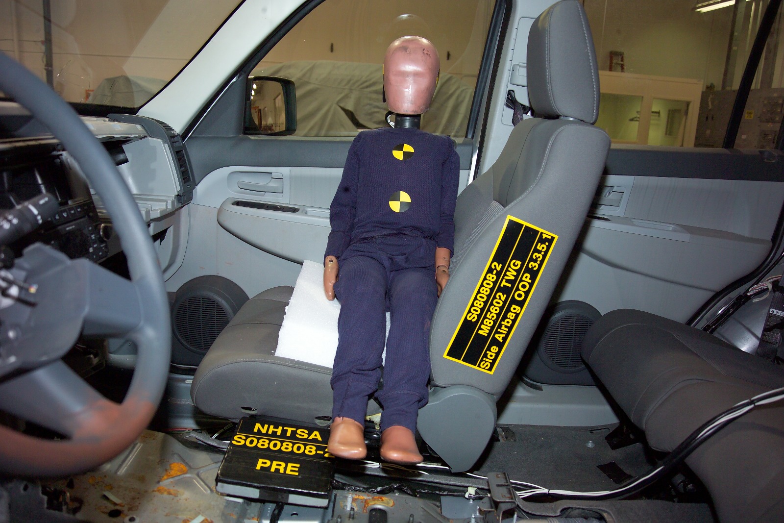 2008 JEEP LIBERTY crash image 9