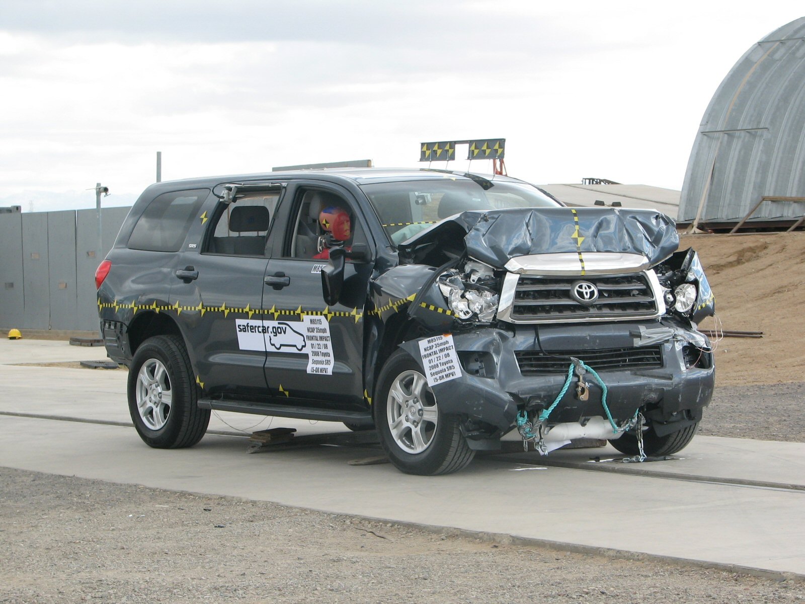 2008 TOYOTA SEQUOIA crash image