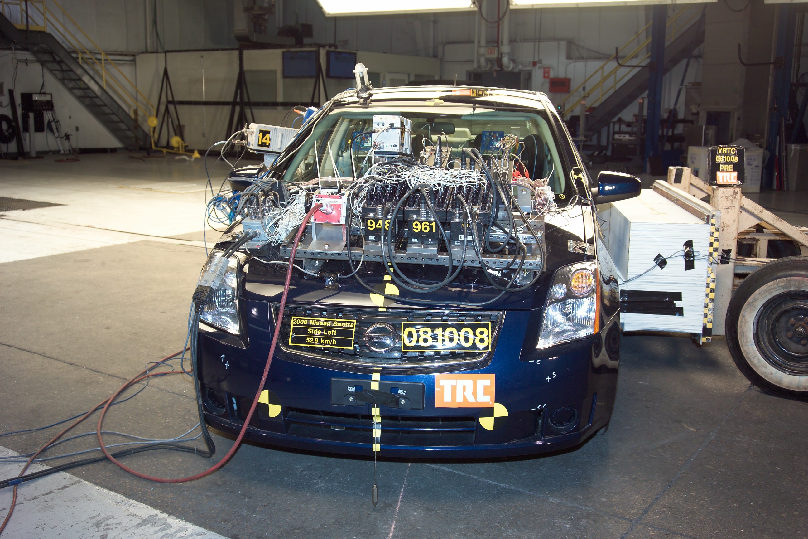 2008 NISSAN SENTRA crash-test photo