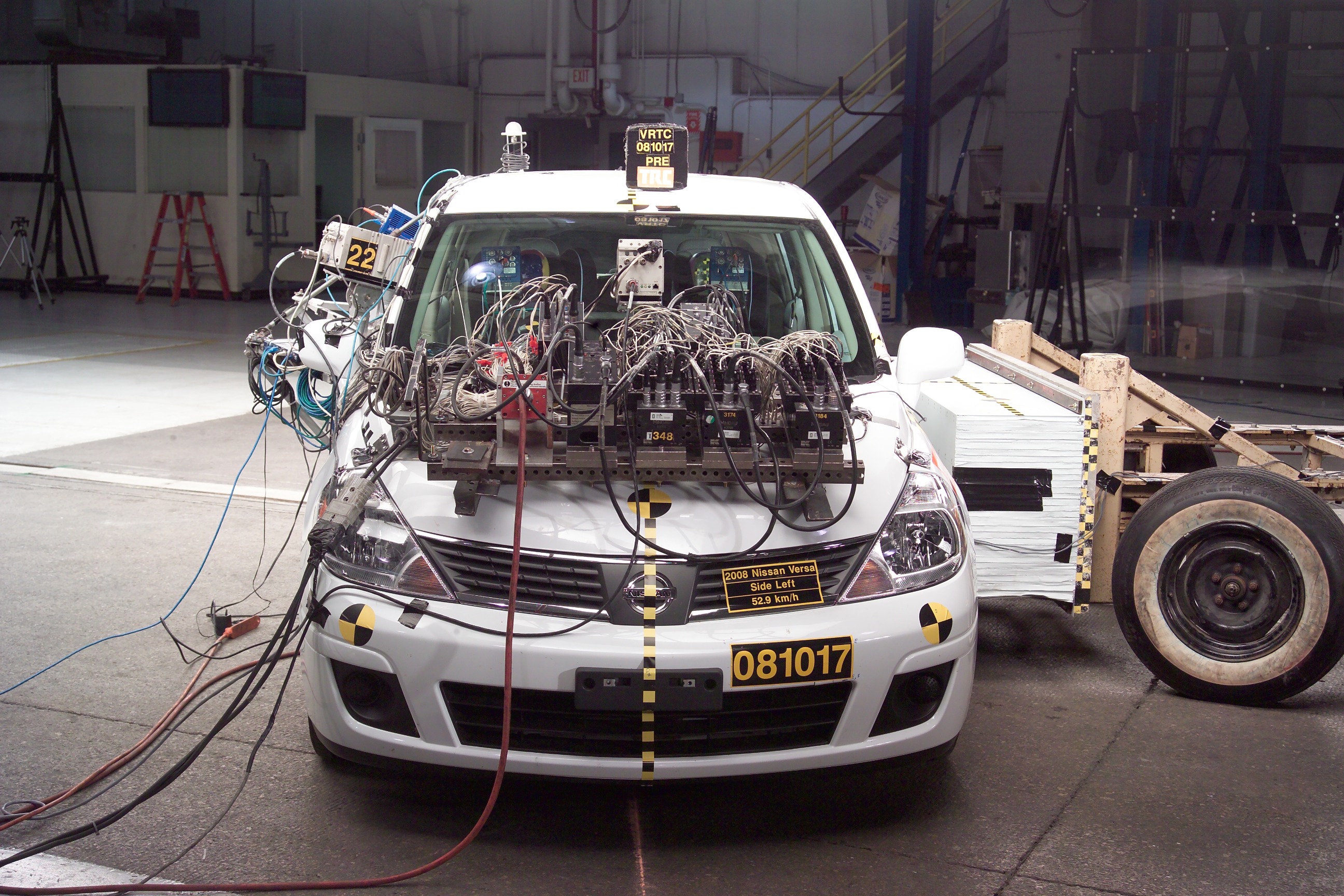 2008 NISSAN OTHER crash image