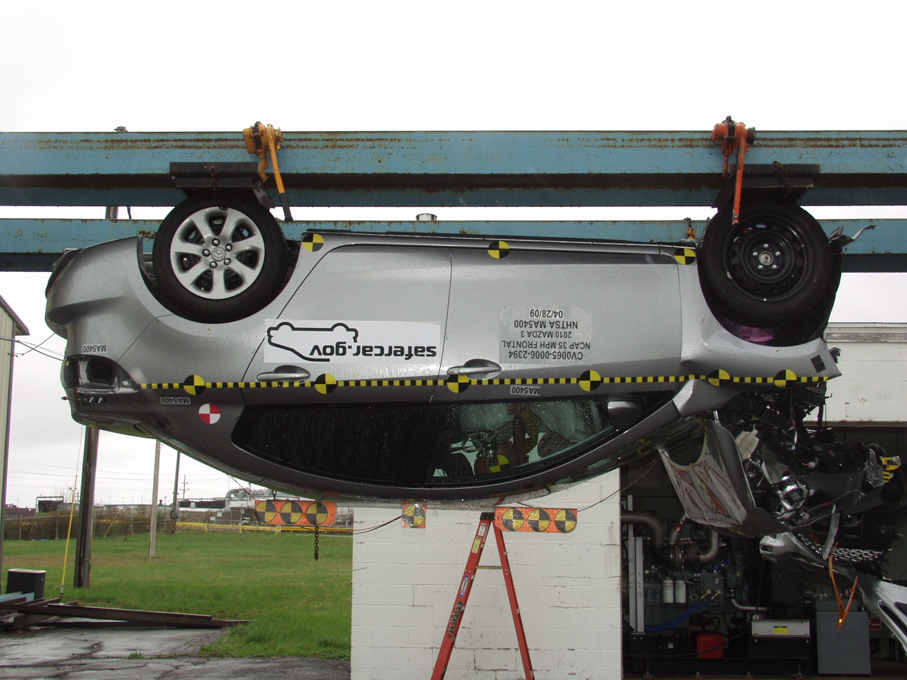 2010 MAZDA MAZDA3 crash image