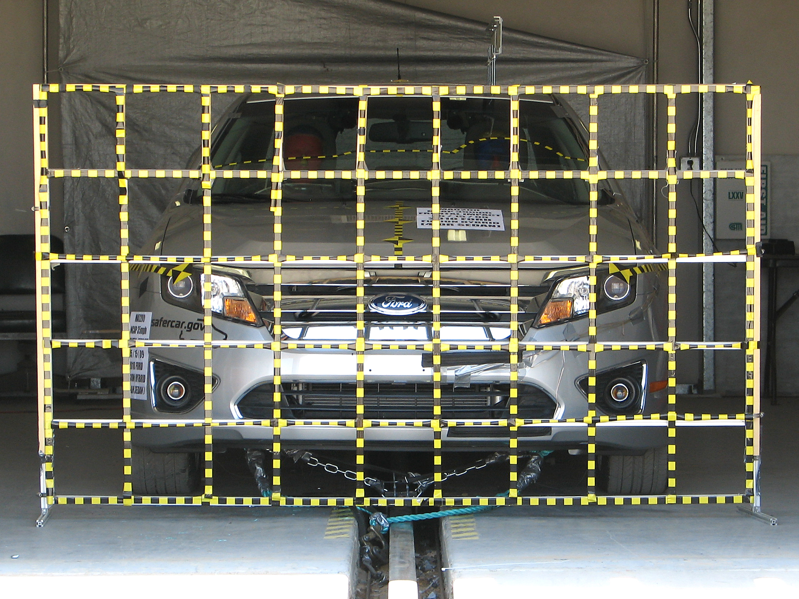 2010 FORD FUSION HYBRID crash image