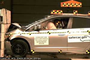 2010 HONDA INSIGHT crash image 13