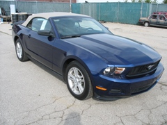 2010 FORD MUSTANG crash-test photo