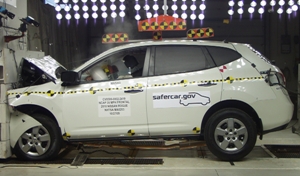 2010 NISSAN ROGUE crash-test photo