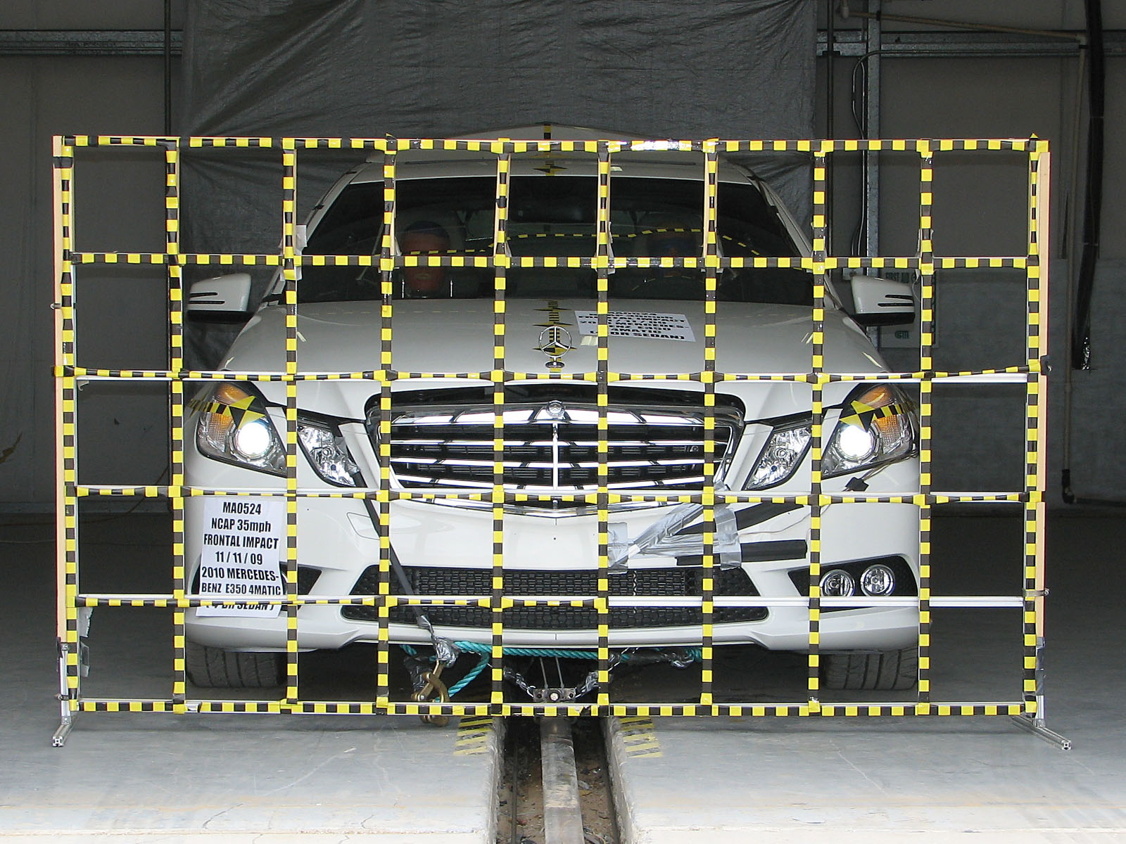 2010 MERCEDES E350 crash image