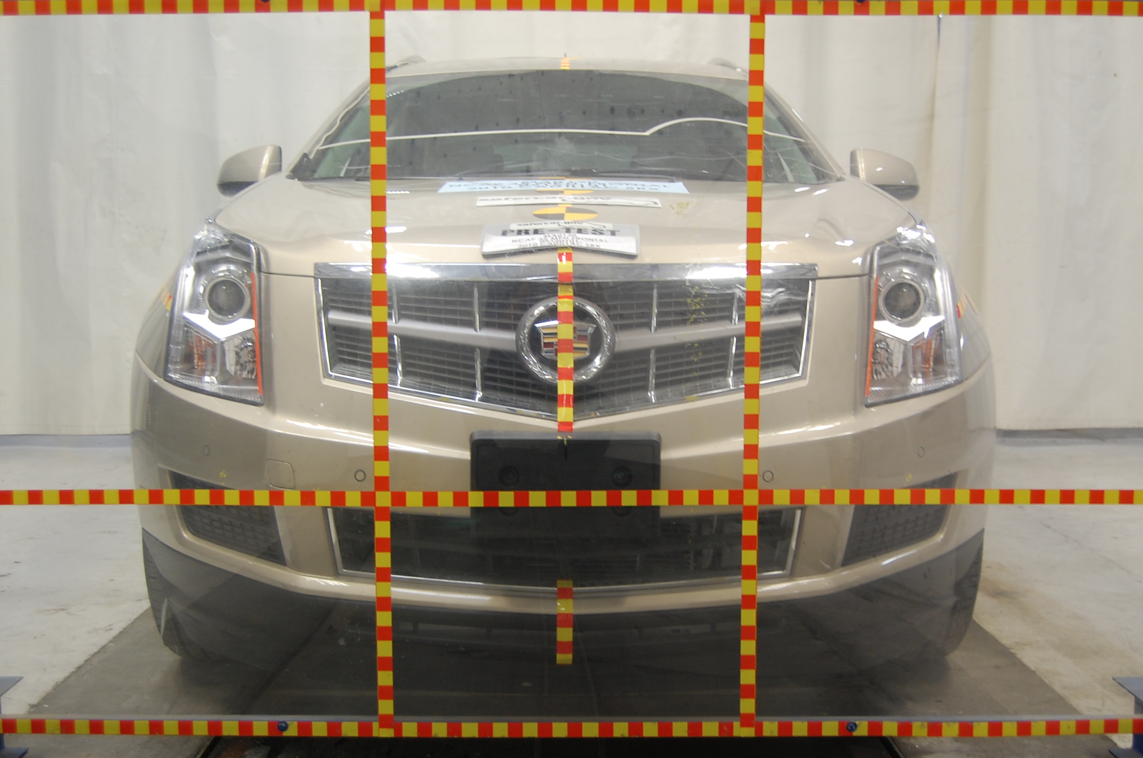 2010 CADILLAC SRX crash image