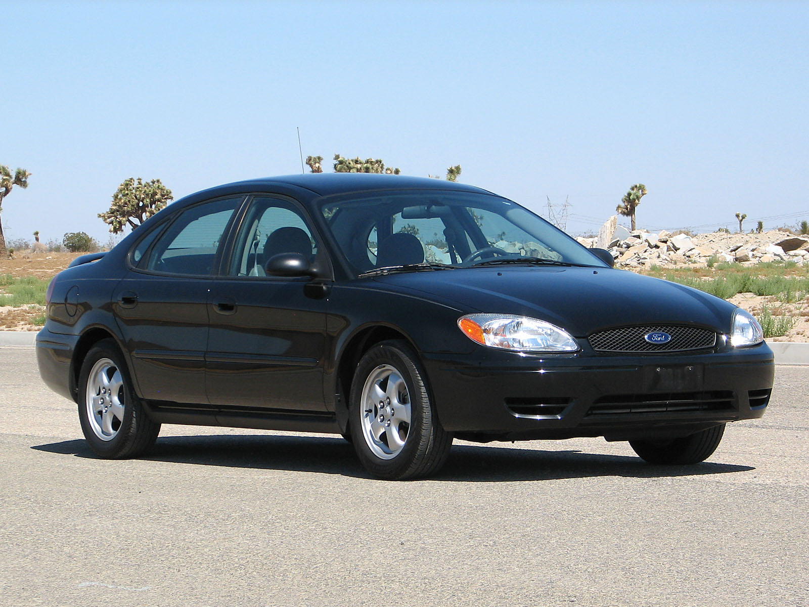 2007 FORD TAURUS crash image