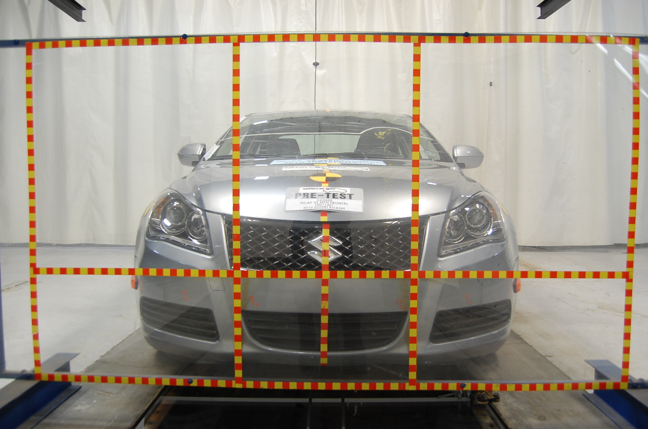 2010 SUZUKI KIZASHI crash image