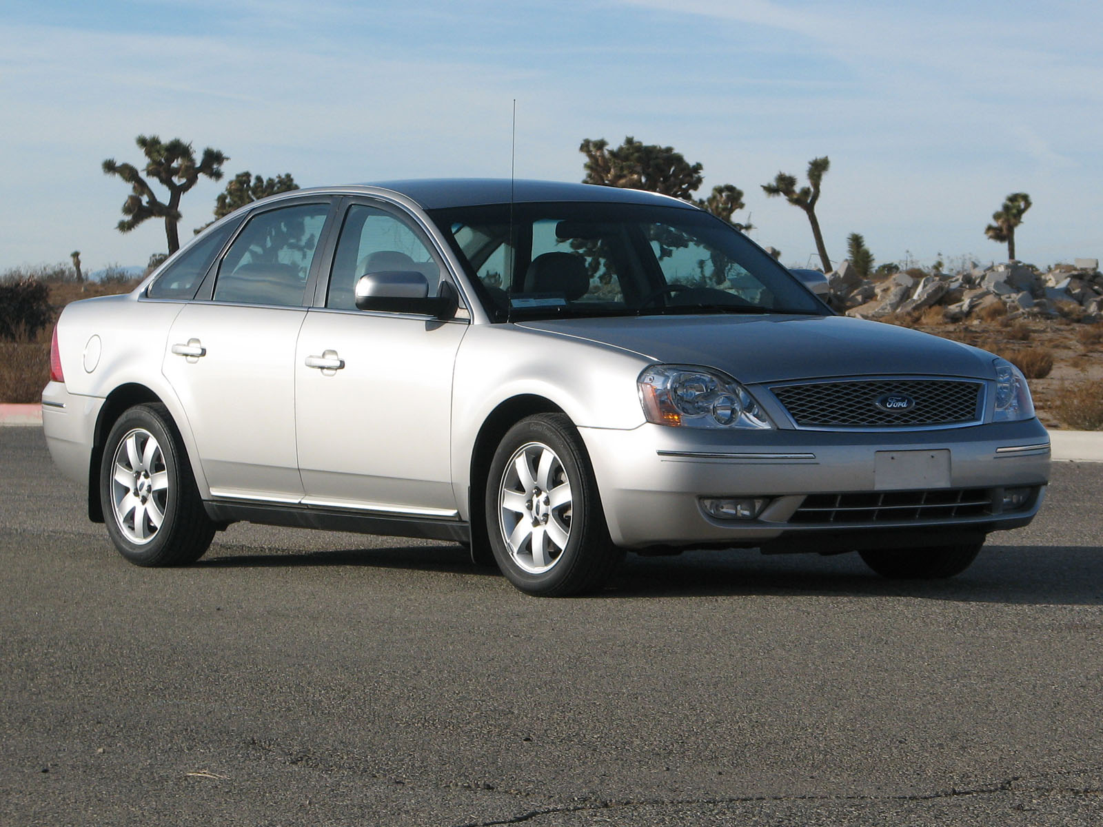 2007 FORD FIVE HUNDRED crash image