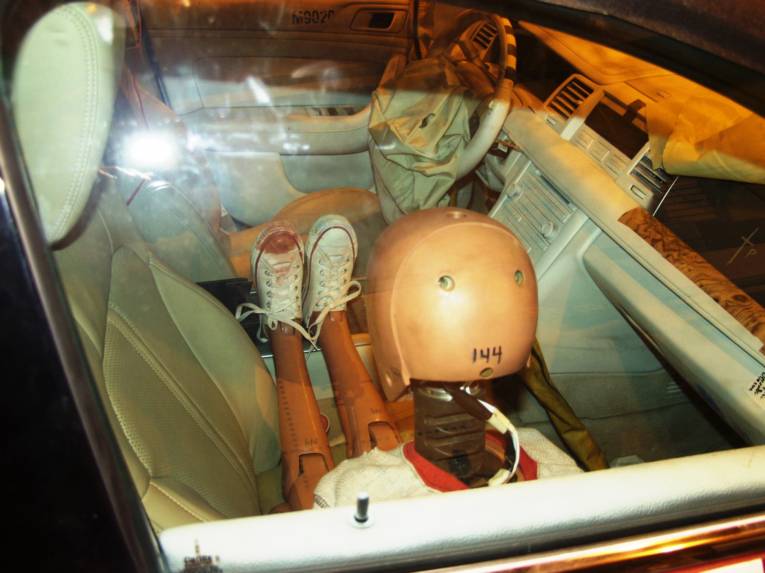 2009 LINCOLN MKS crash image