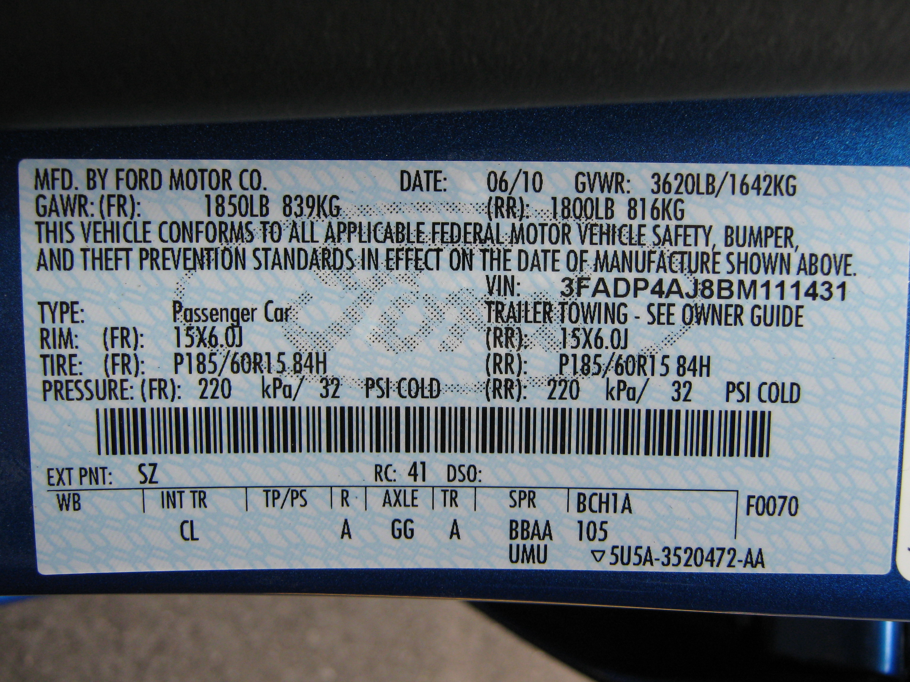 2011 FORD FIESTA crash image