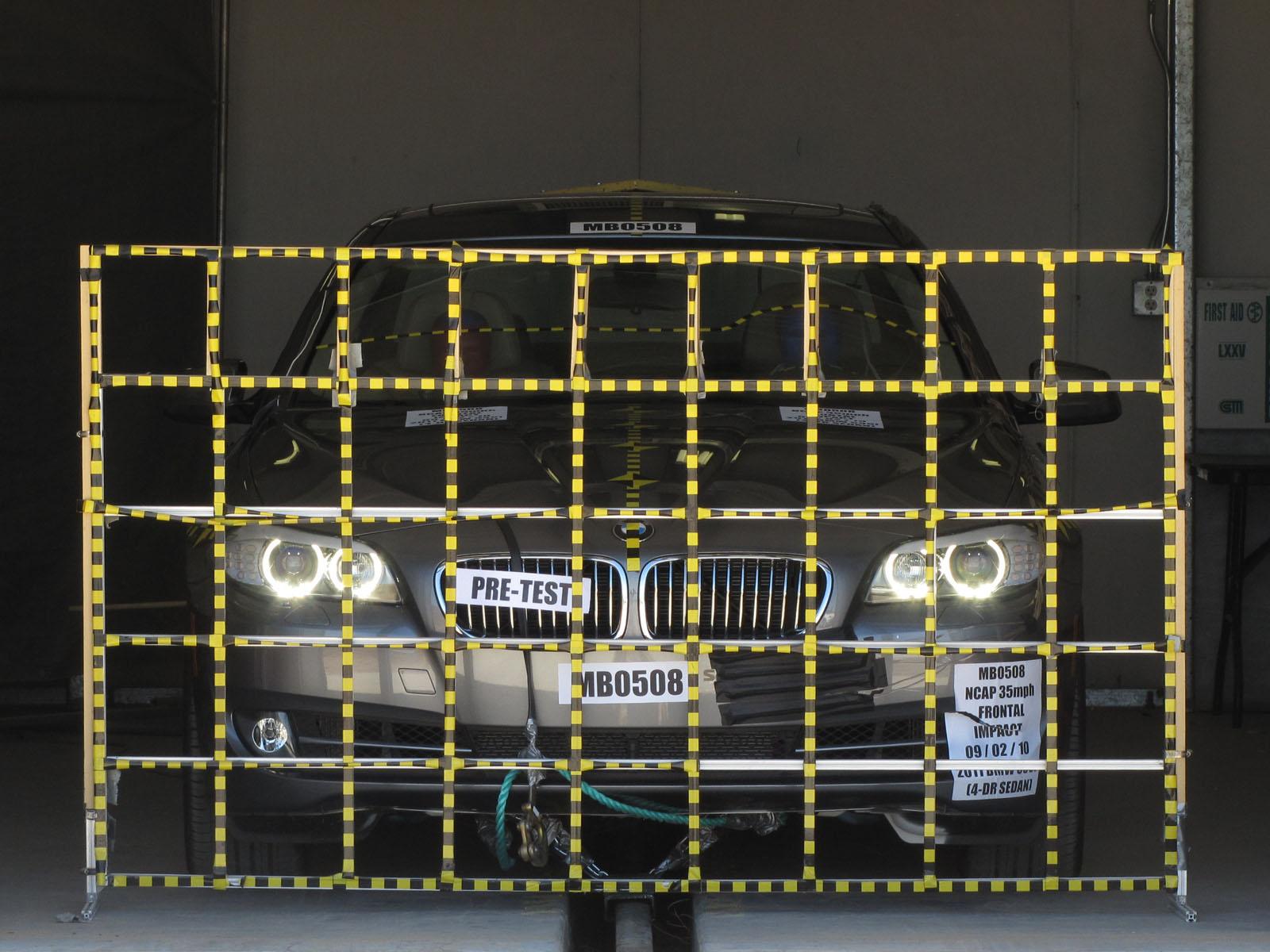 2011 BMW 535 I crash-test photo