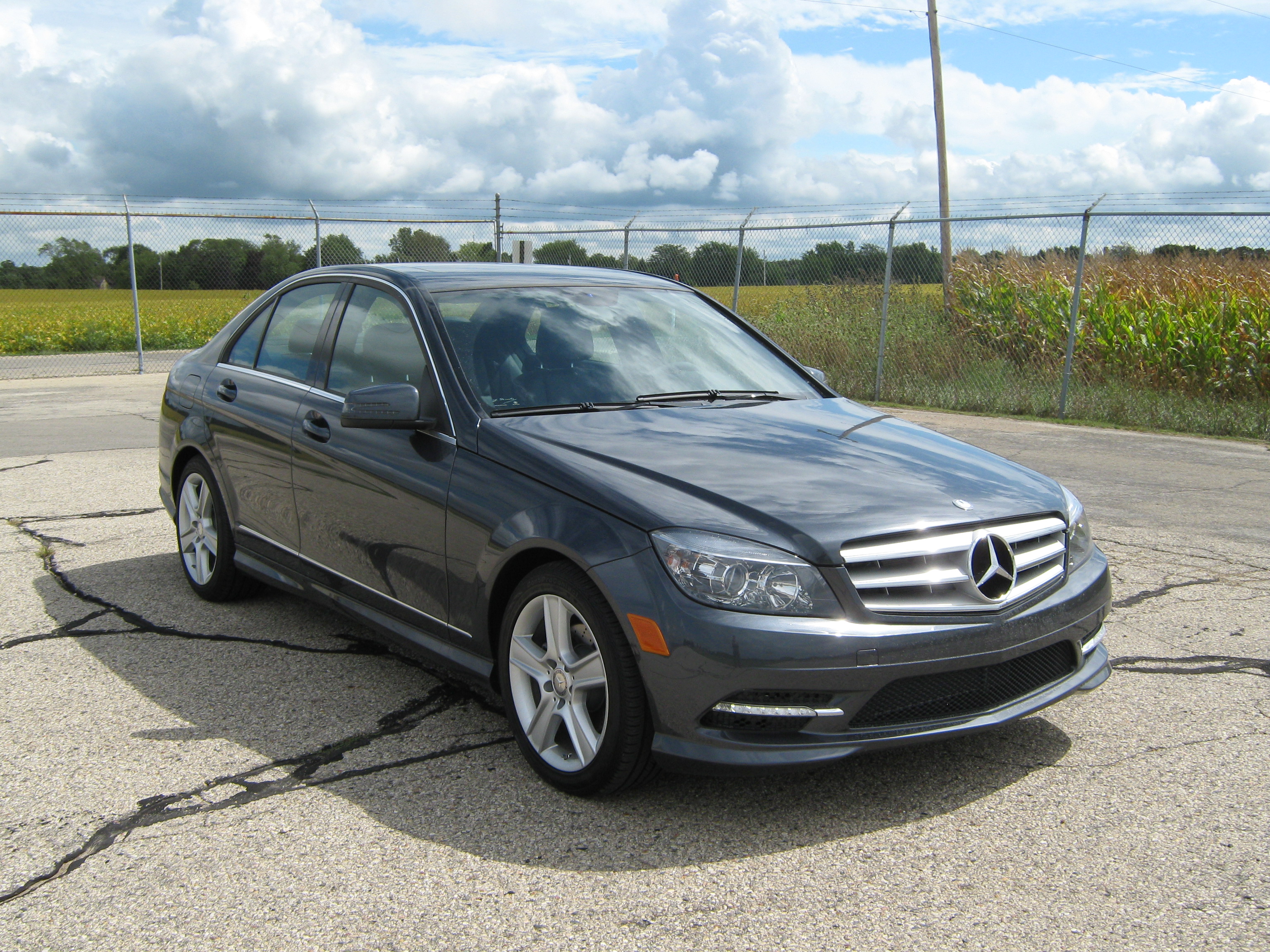 2011 MERCEDES C300 crash image