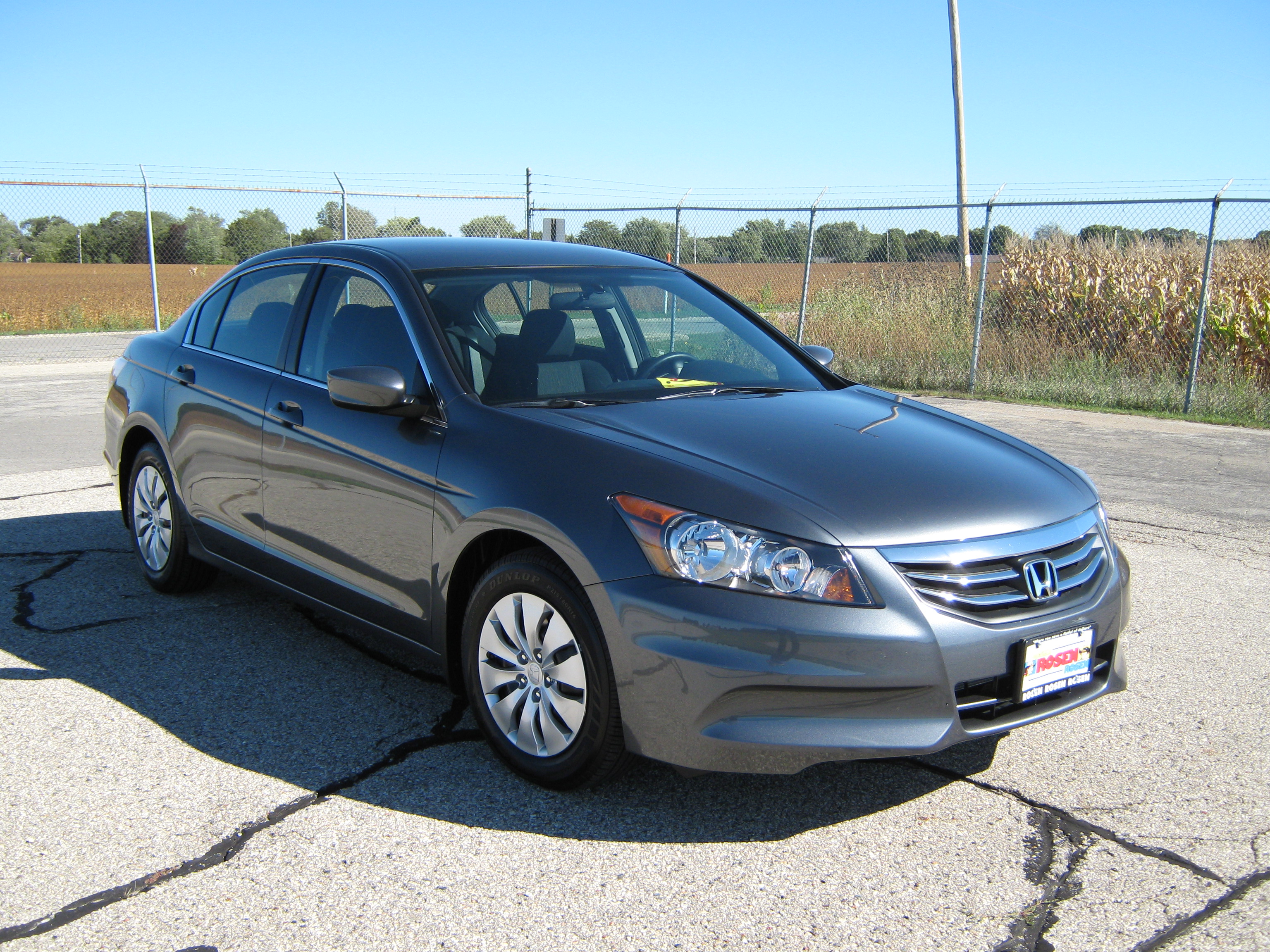 2011 HONDA ACCORD crash-test photo