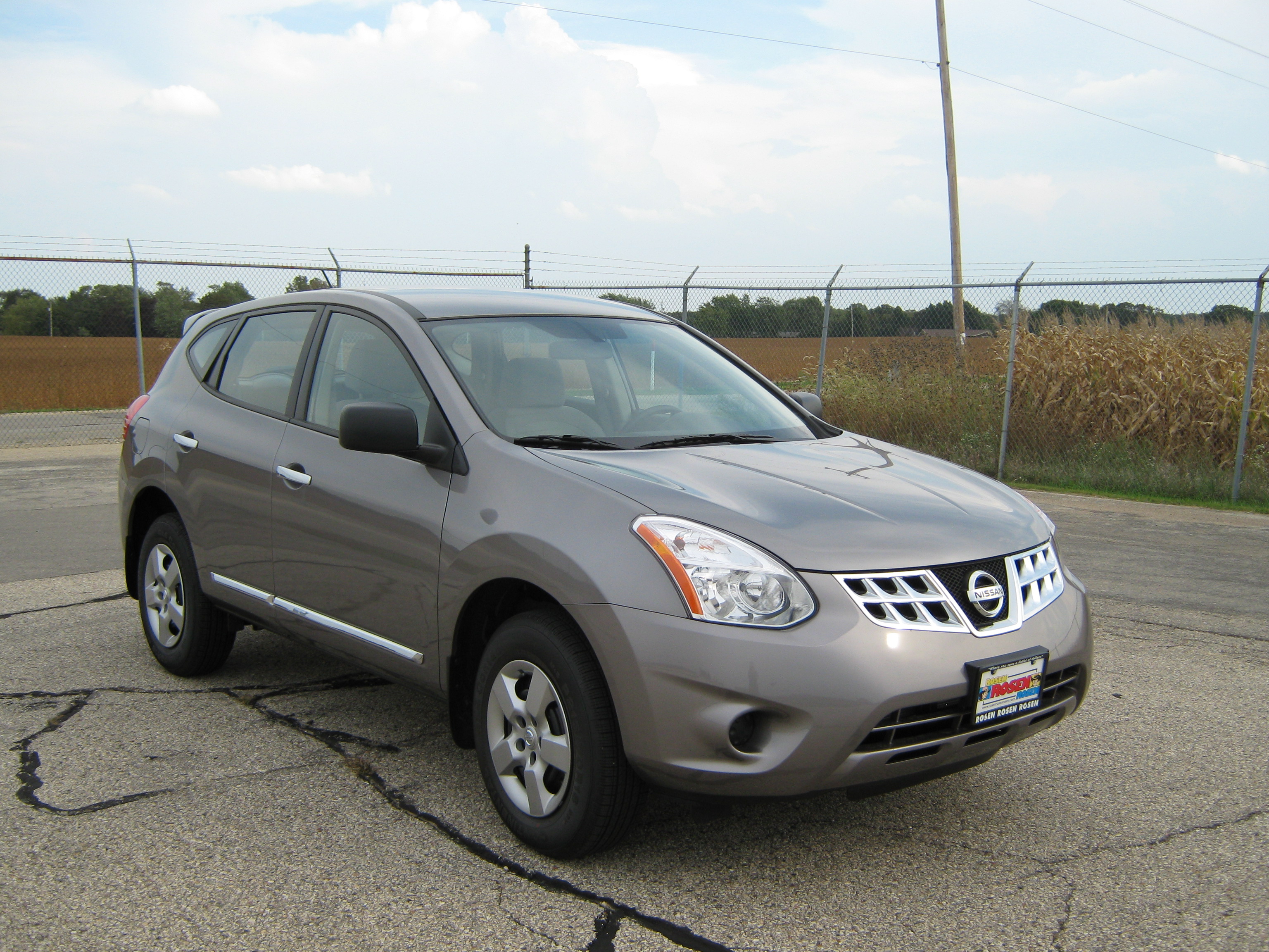 2011 NISSAN ROGUE crash-test photo