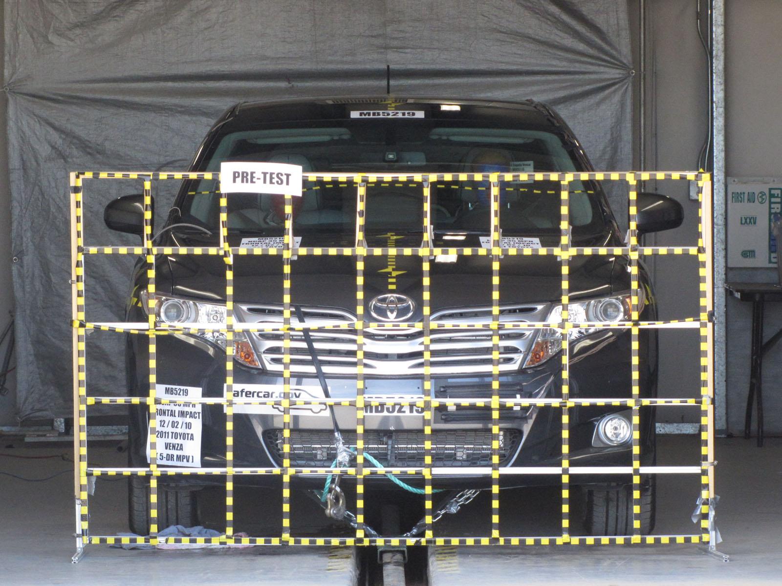 2011 TOYOTA VENZA crash image