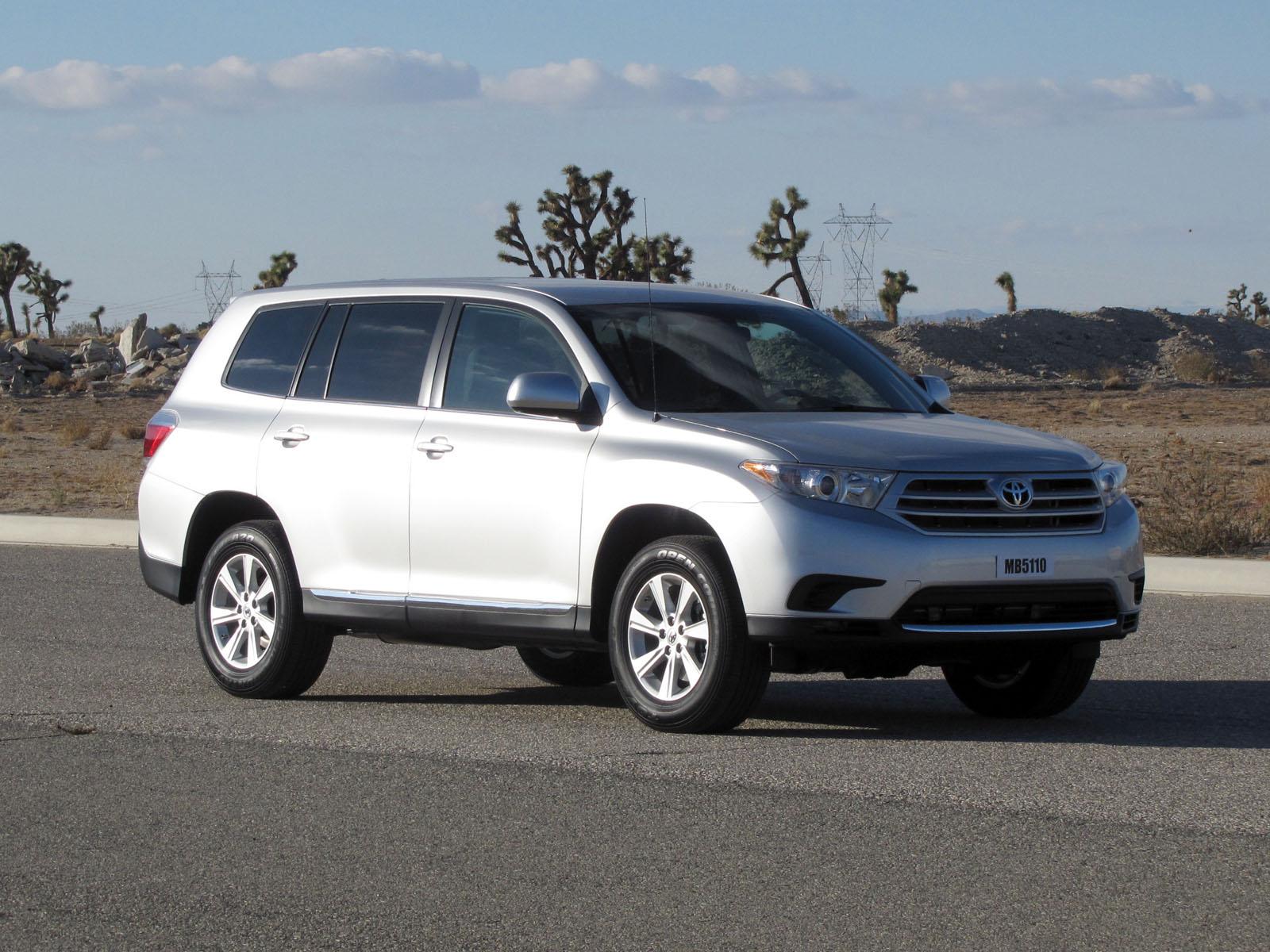 2011 TOYOTA HIGHLANDER crash image