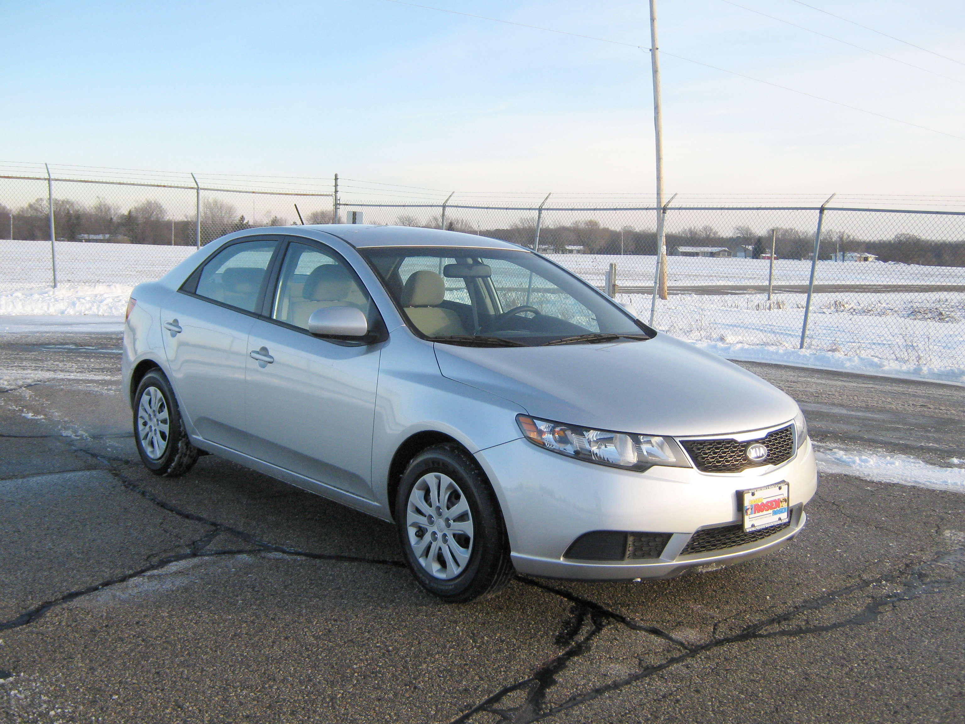 2011 KIA FORTE crash-test photo