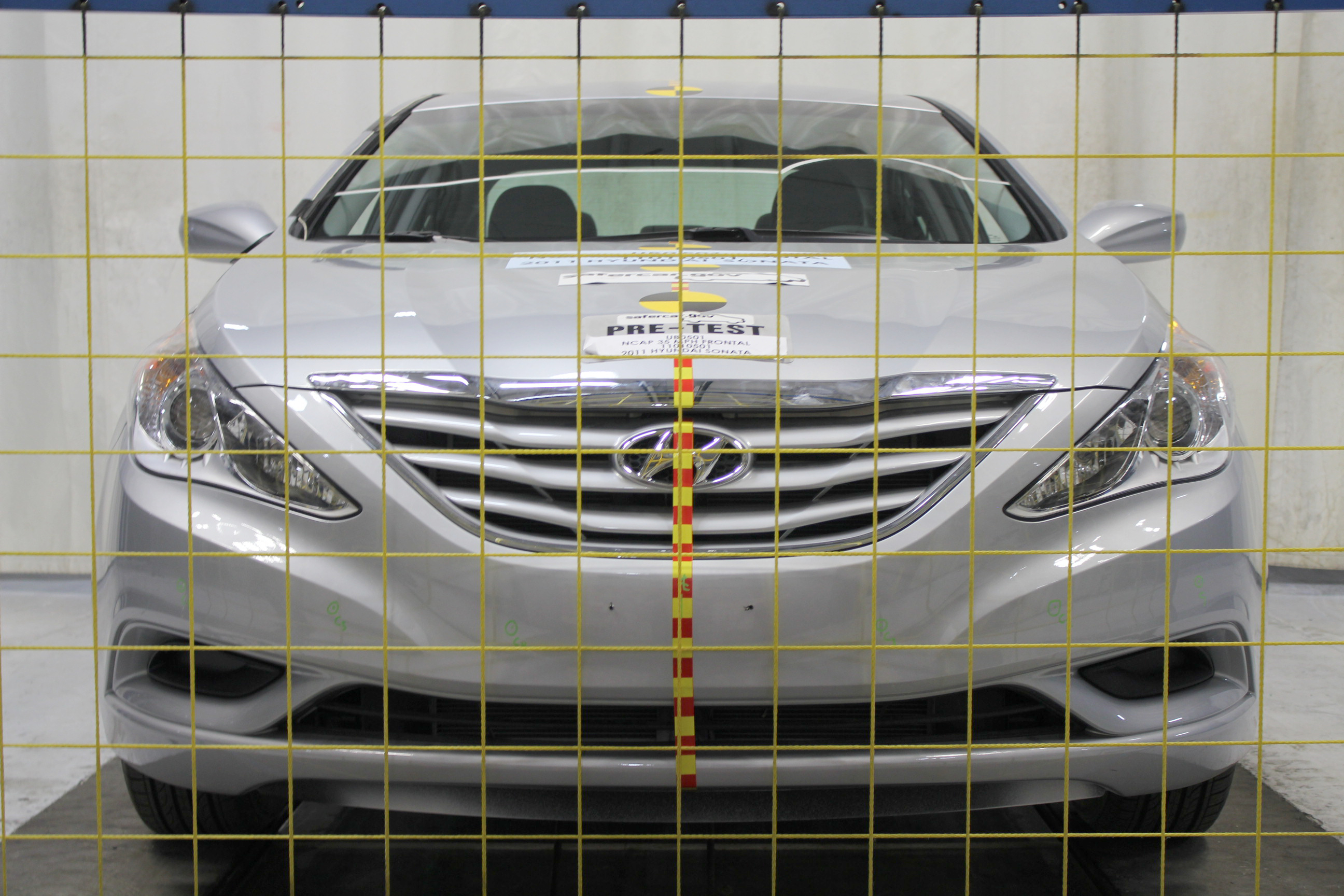 2011 HYUNDAI SONATA crash image