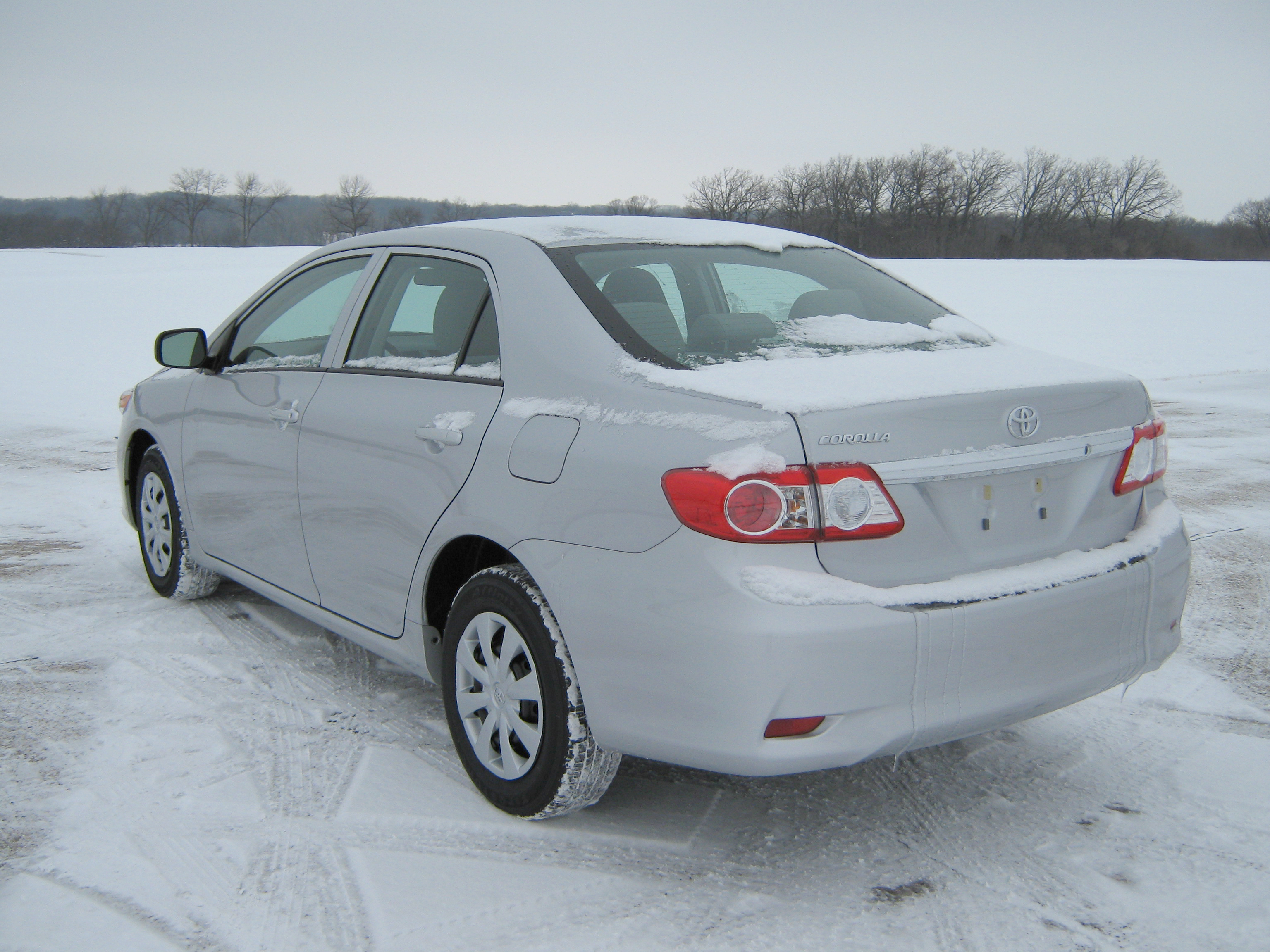 2011 TOYOTA COROLLA crash image 7
