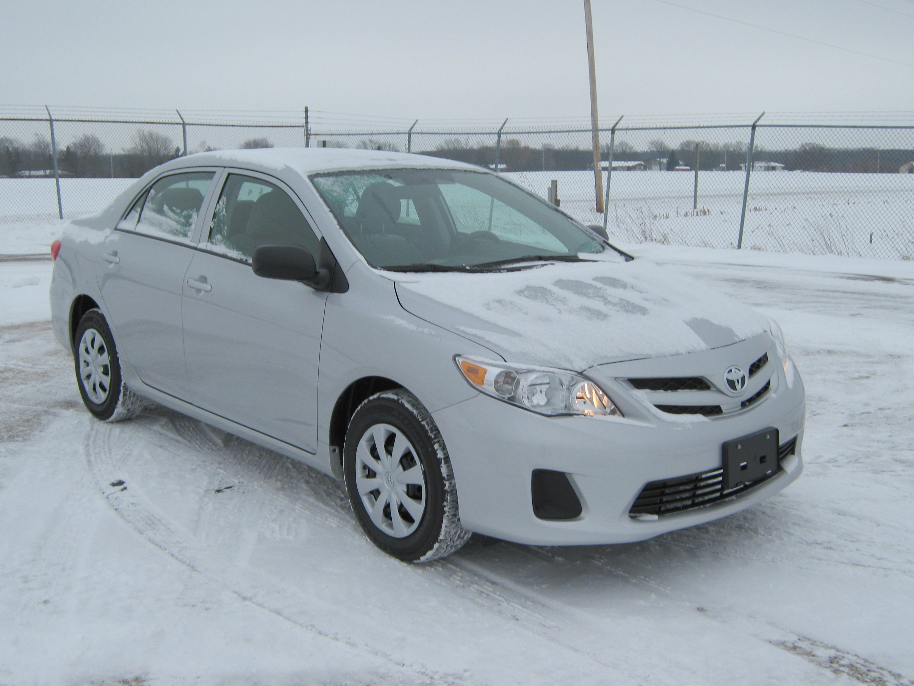 2011 TOYOTA COROLLA crash image