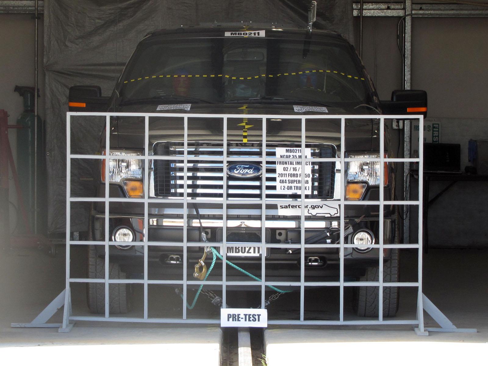 2011 FORD F150 SUPERCAB crash image
