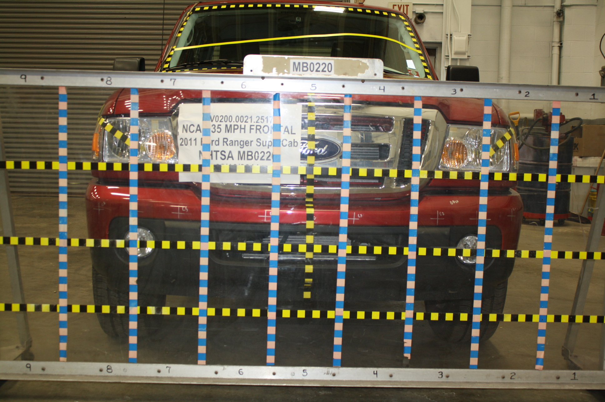 2011 FORD RANGER crash-test photo
