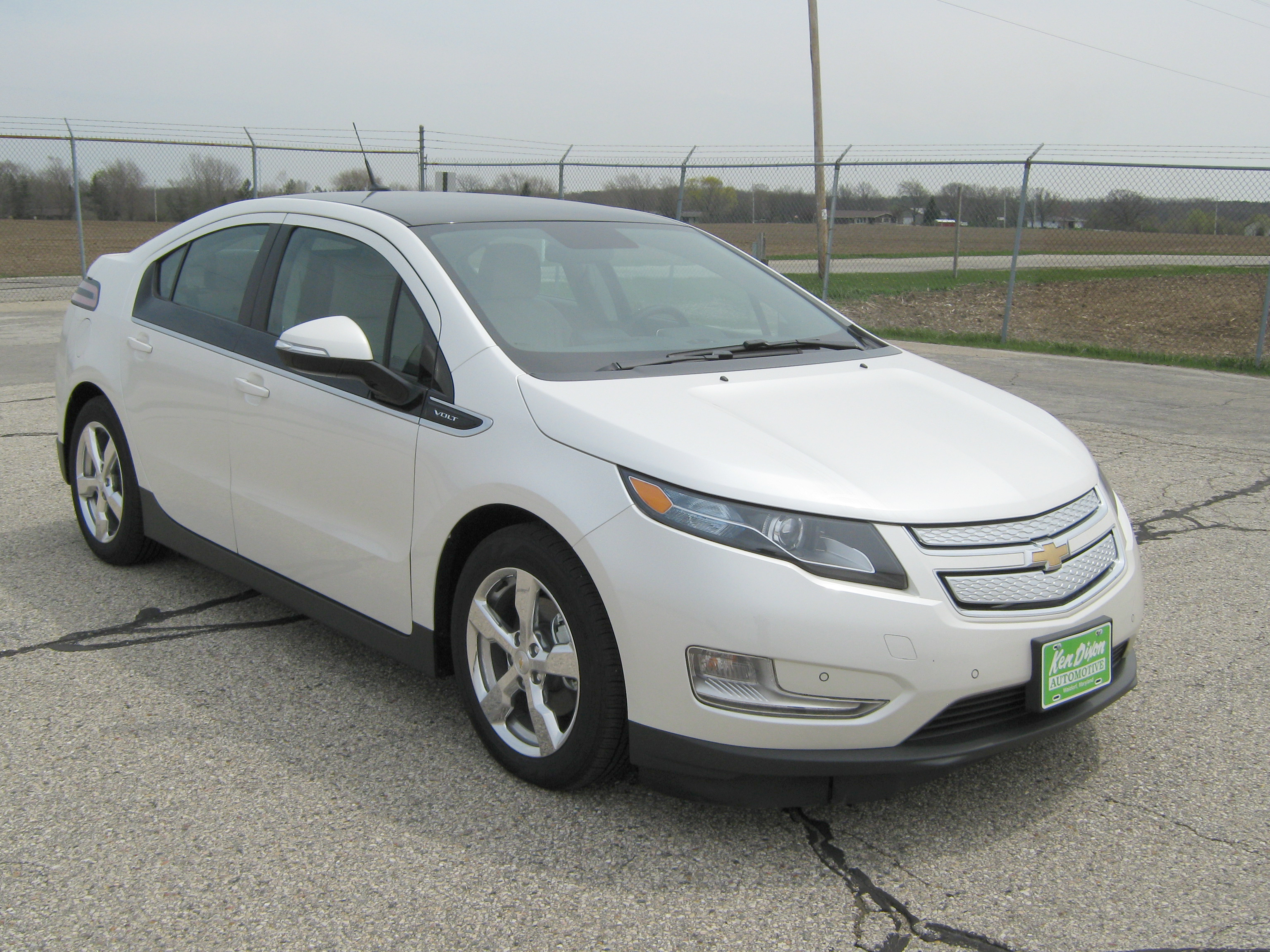 2011 CHEVROLET VOLT crash image
