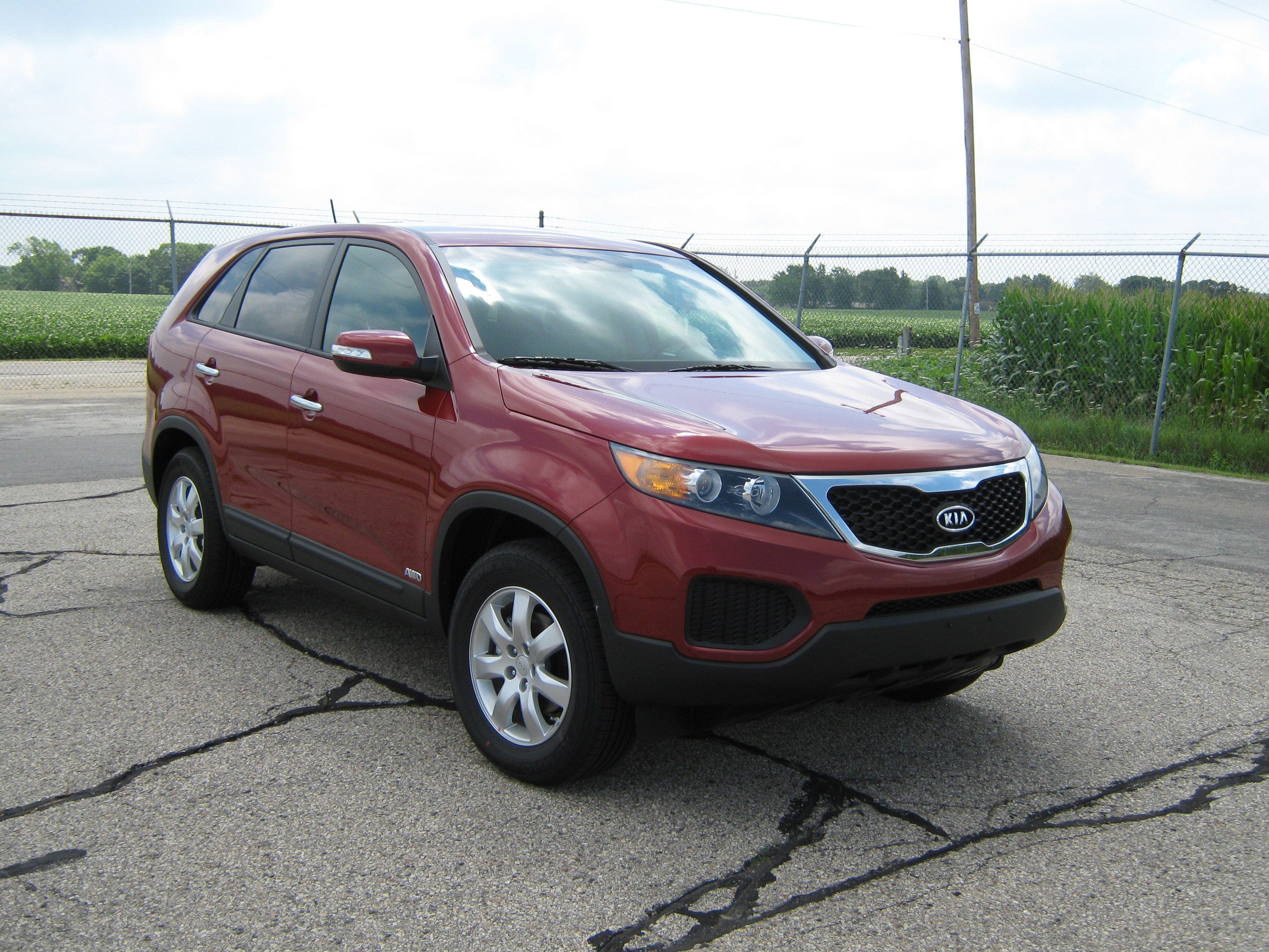 2011 KIA SORENTO crash image