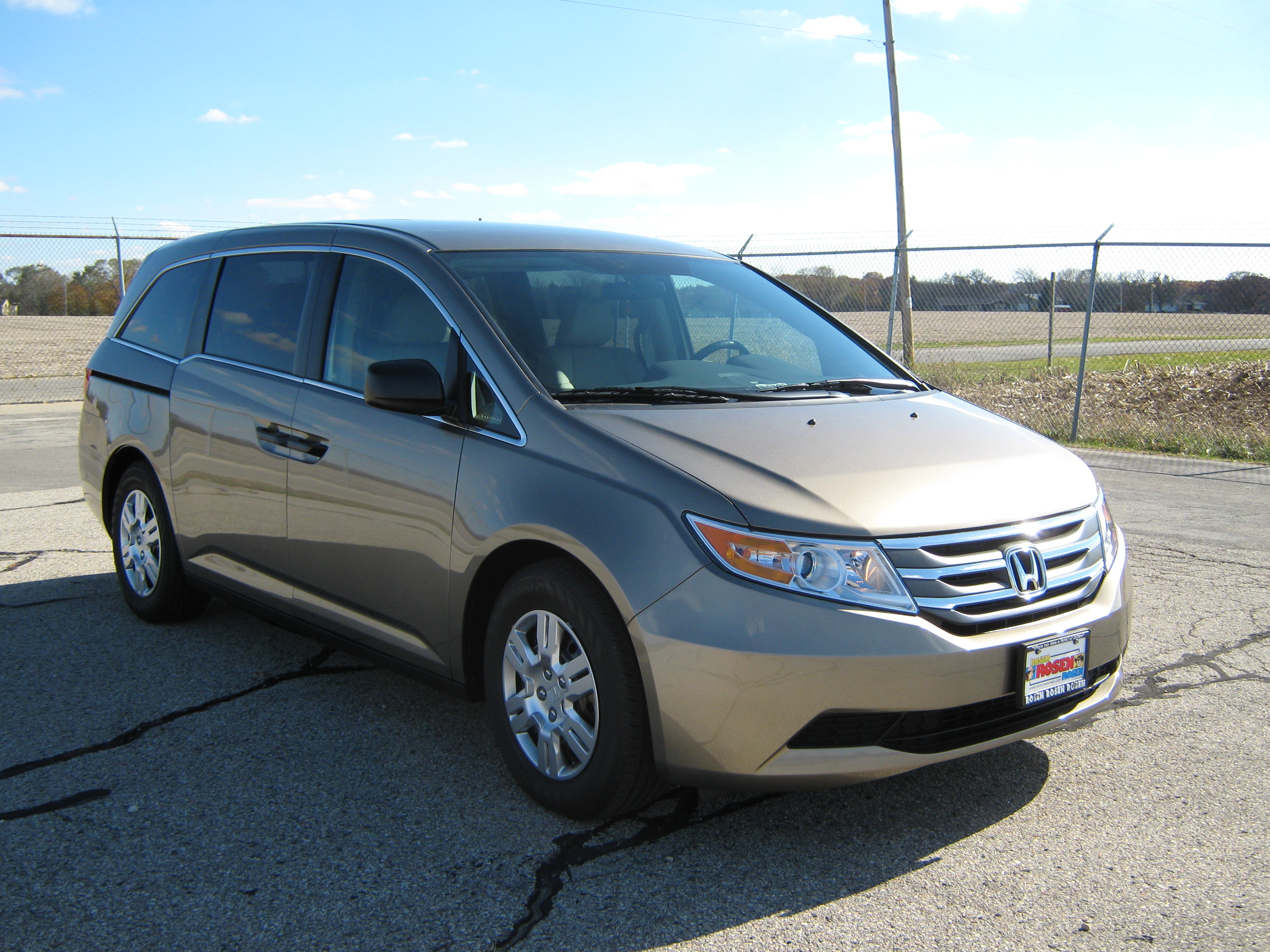 2011 HONDA ODYSSEY crash image