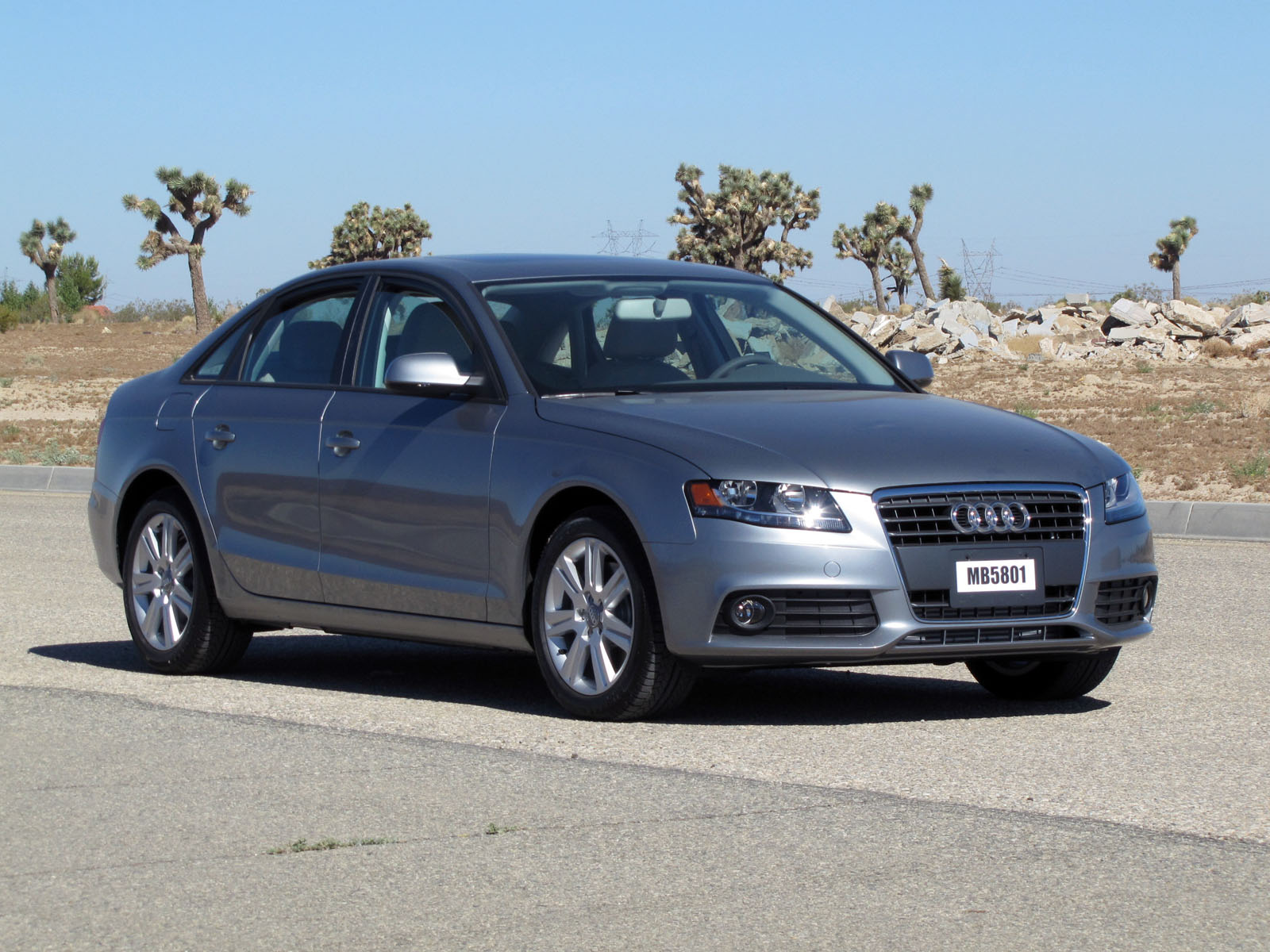 2011 AUDI A4 crash image