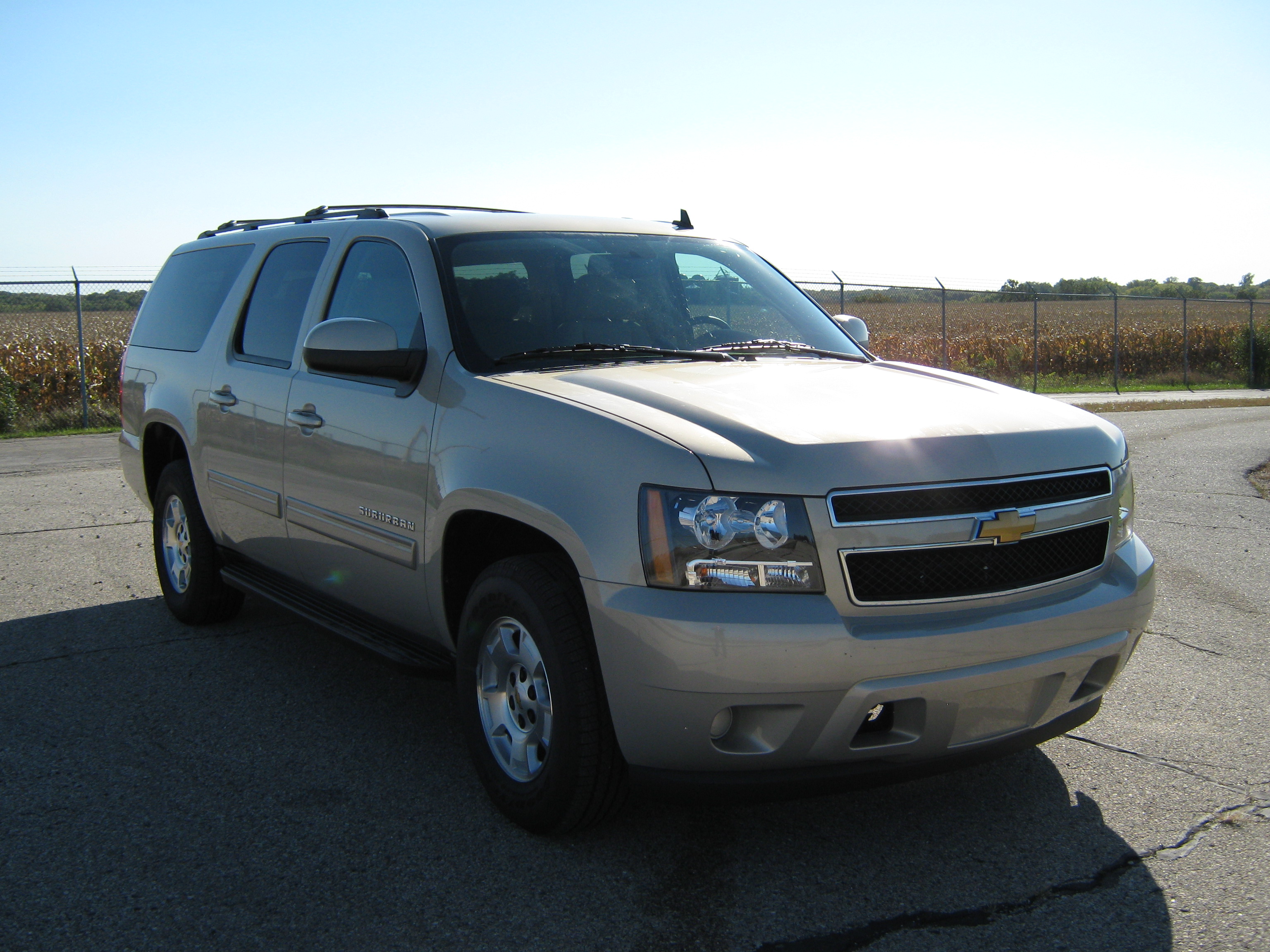 2012 CHEVROLET SUBURBAN crash-test photo