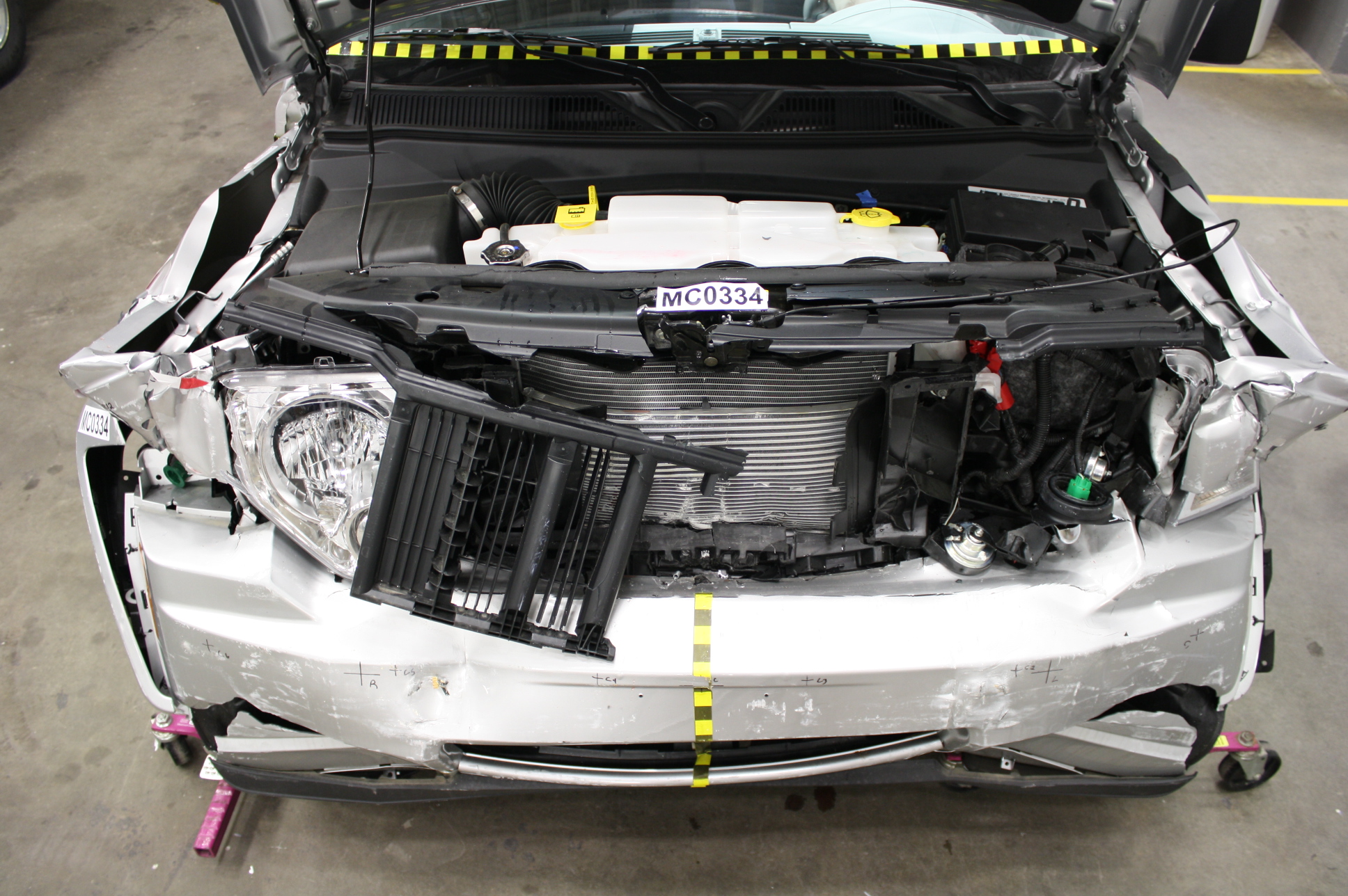 2012 JEEP LIBERTY crash image 20