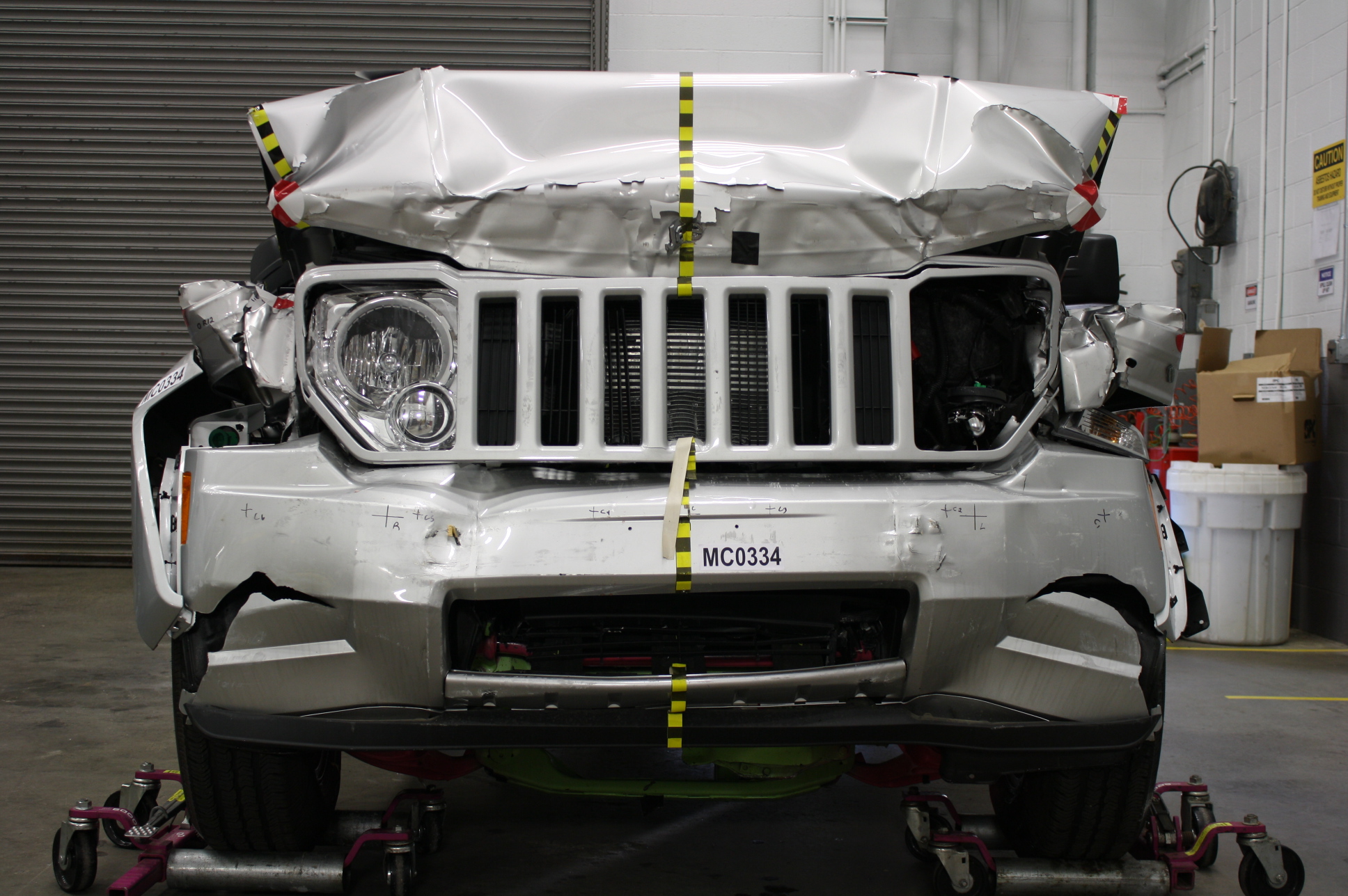 2012 JEEP LIBERTY crash image 8