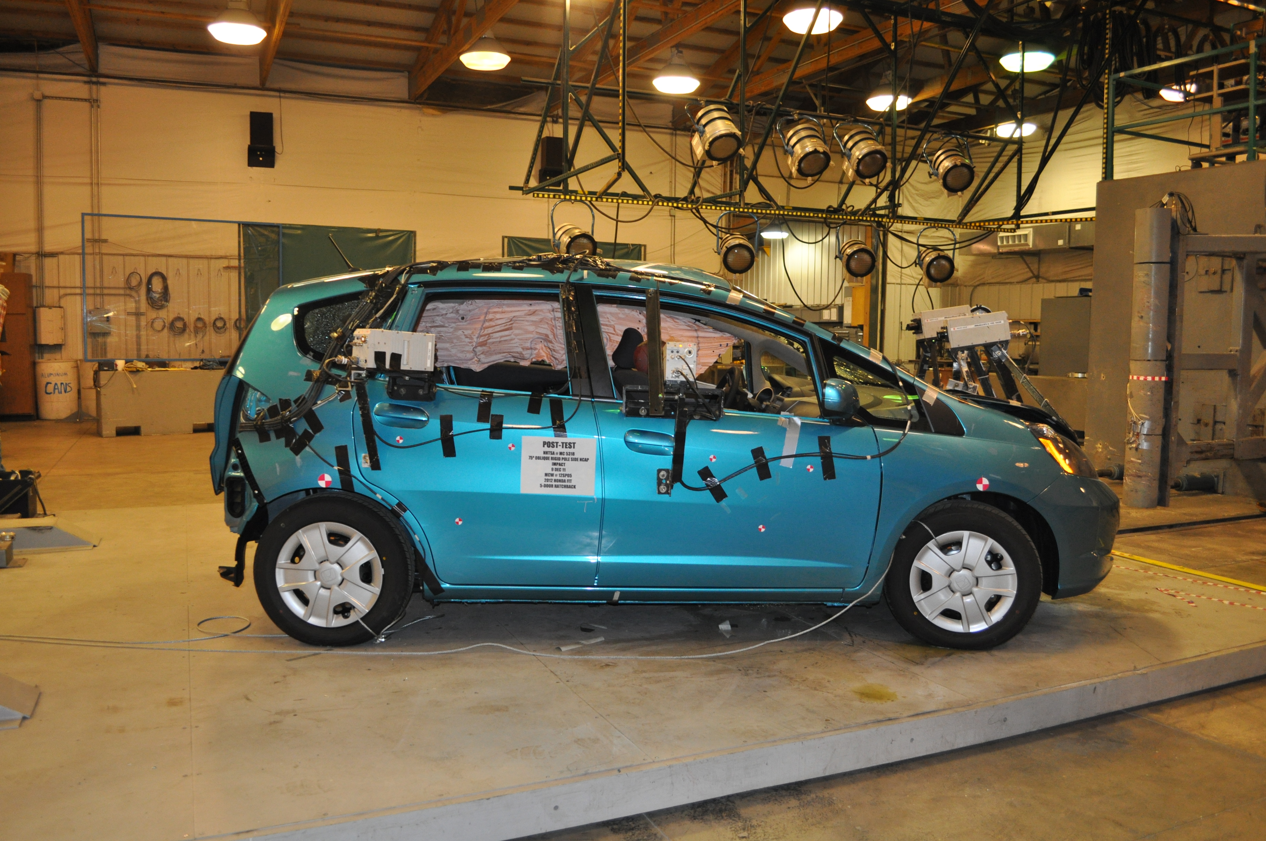 2012 HONDA FIT crash image 14