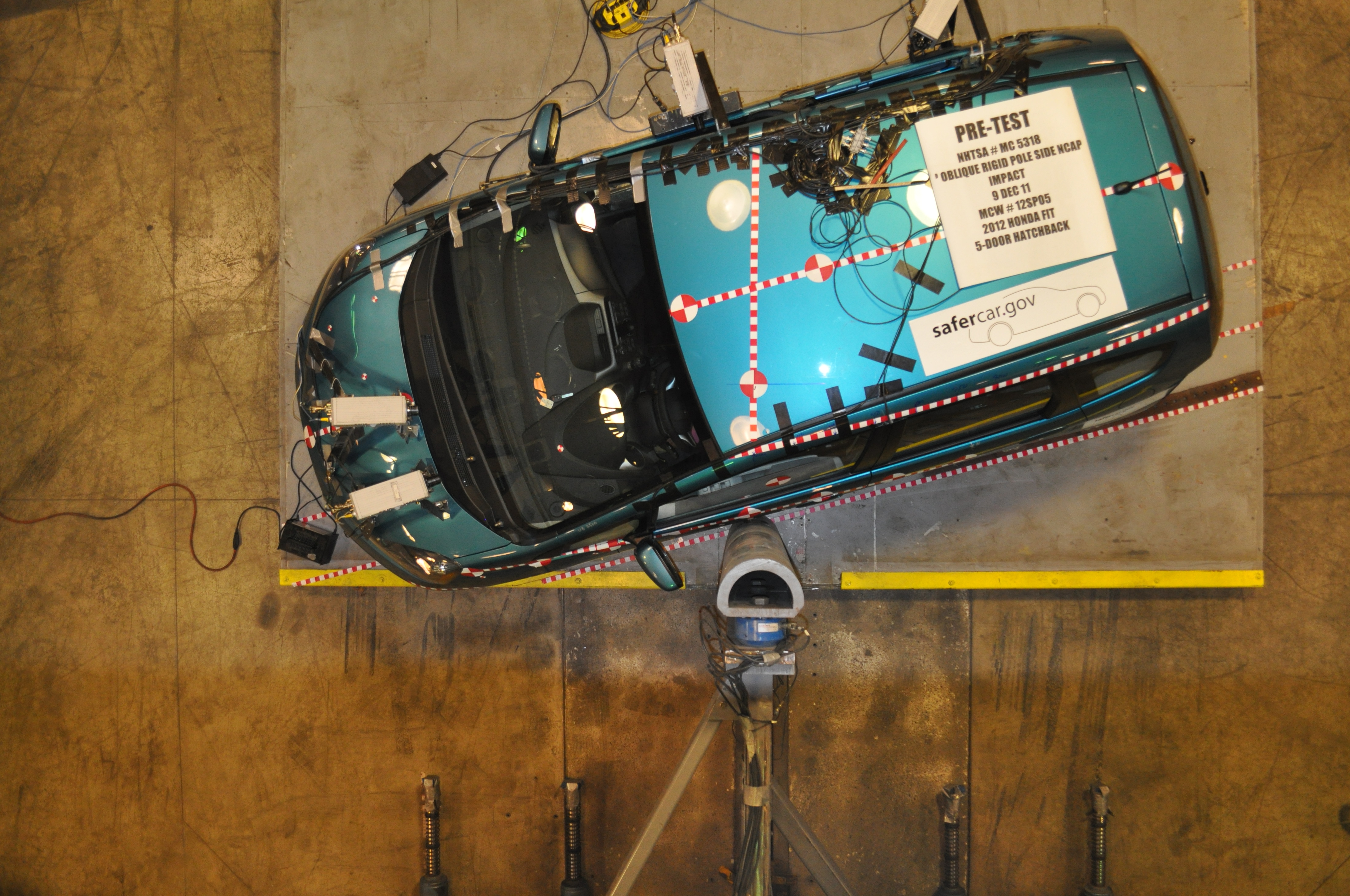2012 HONDA FIT crash image 15